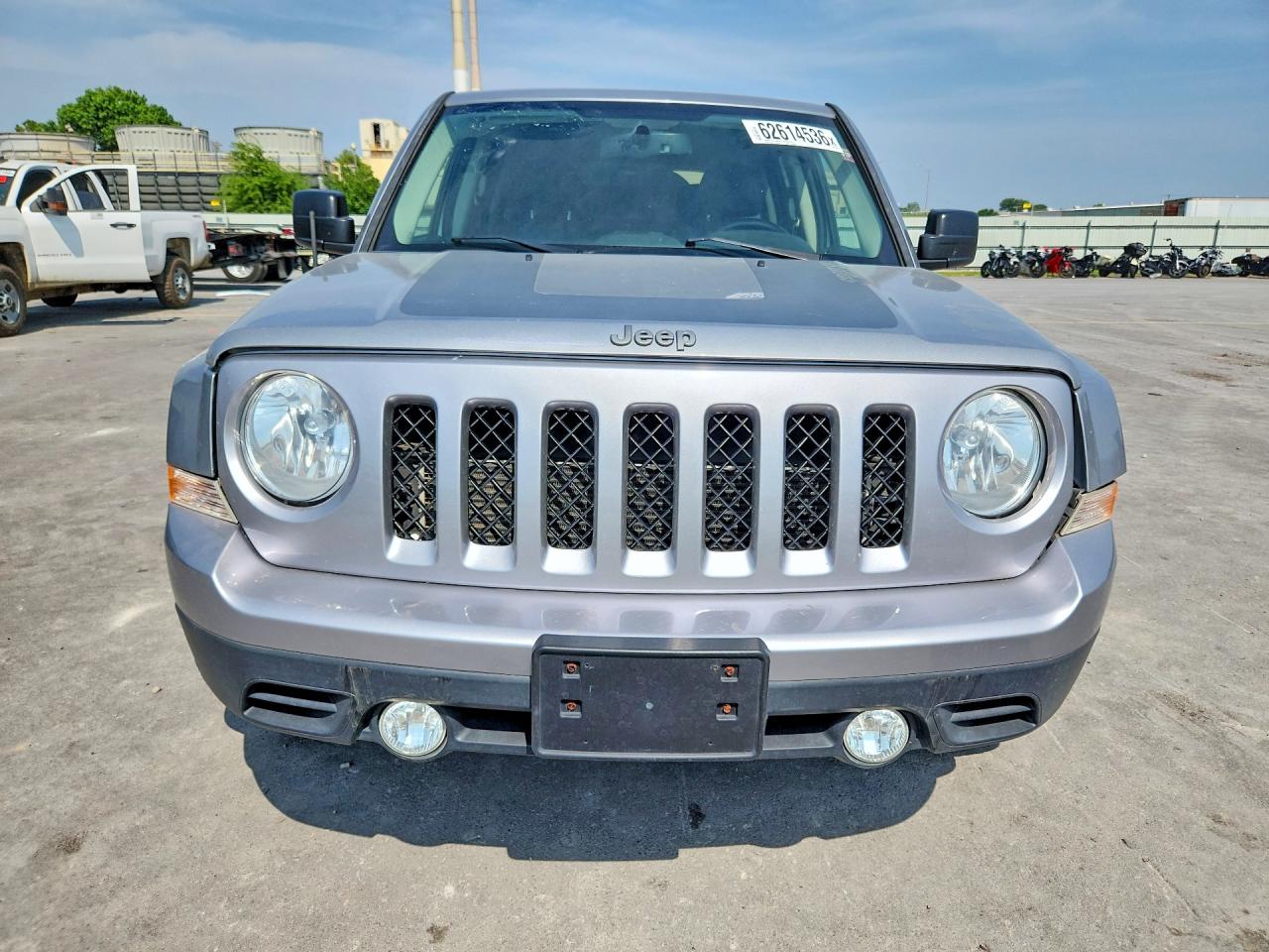 1C4NJPBAXHD161865 · 2017 JEEP PATRIOT · 5/12