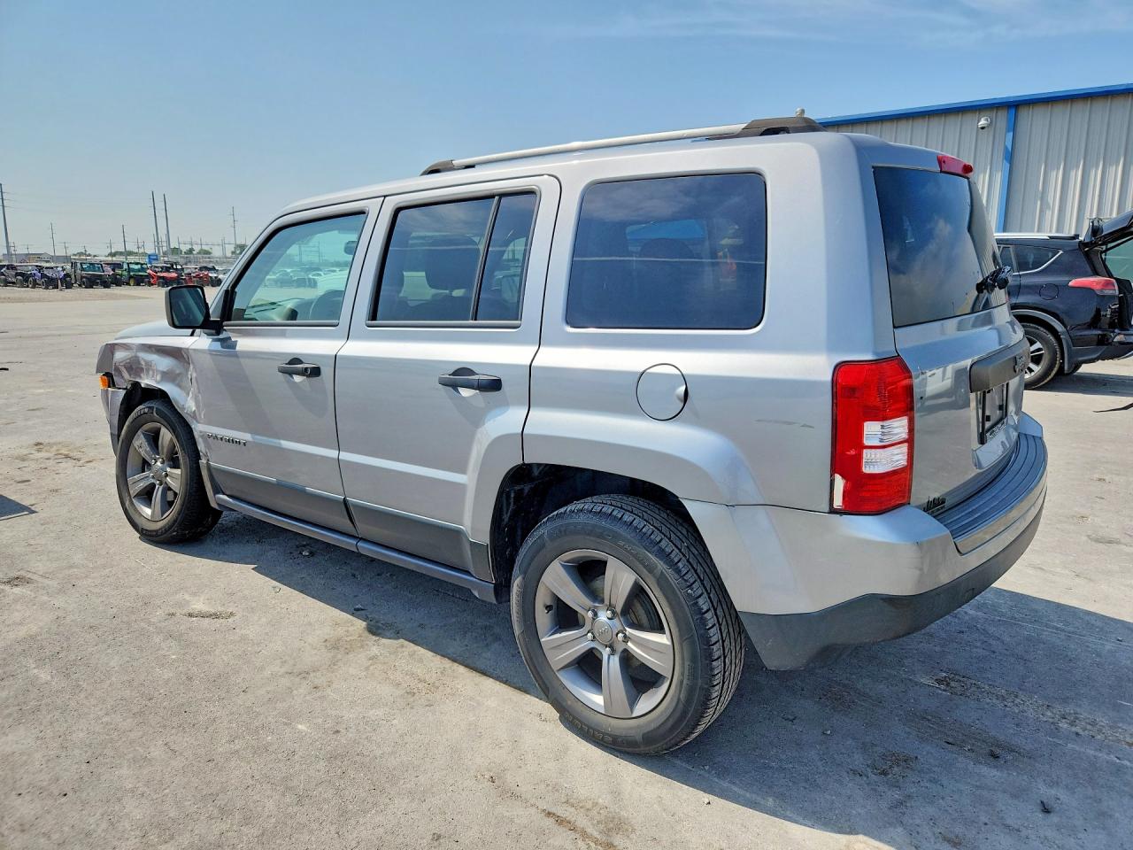 1C4NJPBAXHD161865 · 2017 JEEP PATRIOT · 2/12