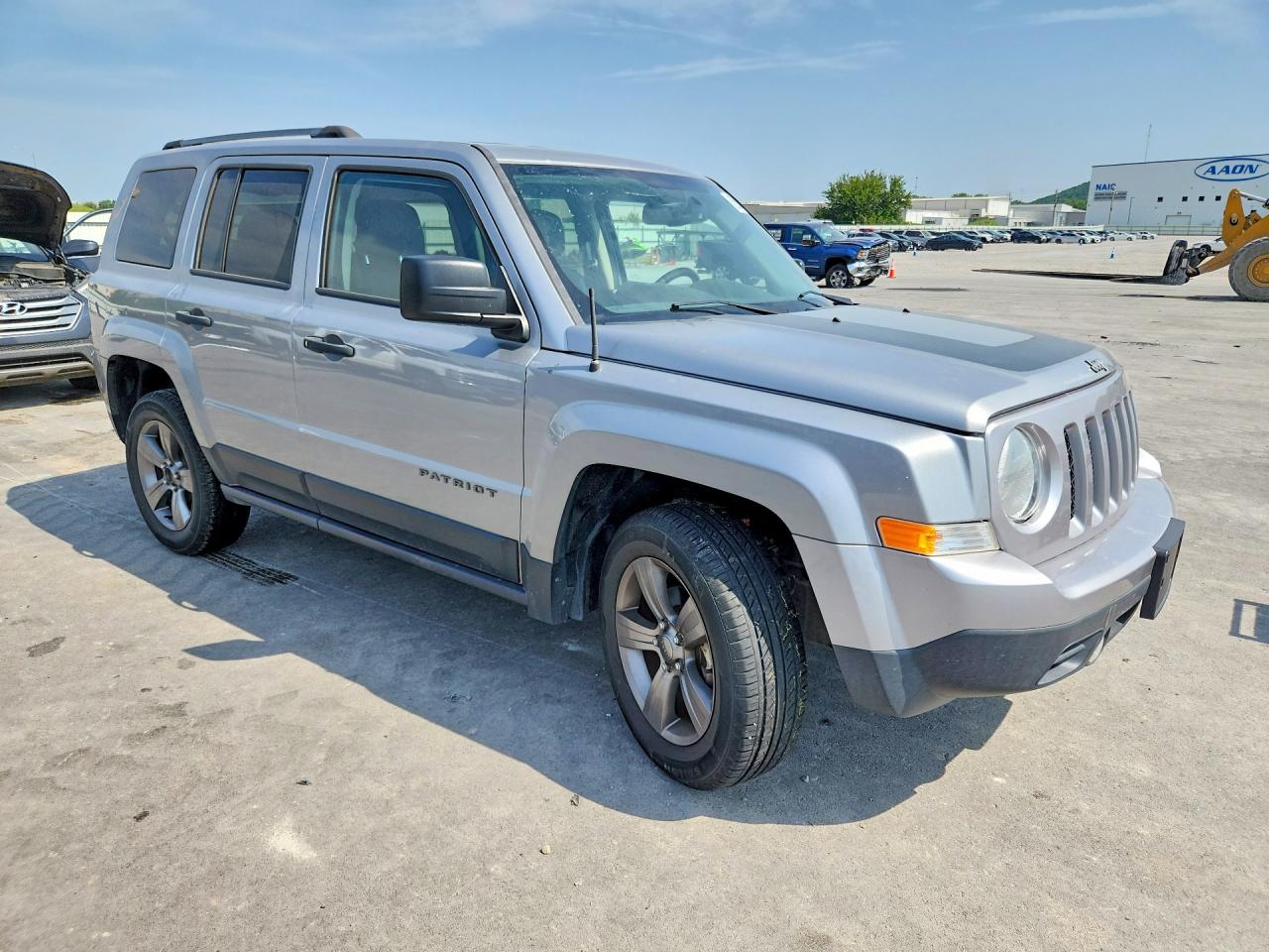 1C4NJPBAXHD161865 · 2017 JEEP PATRIOT · 4/12