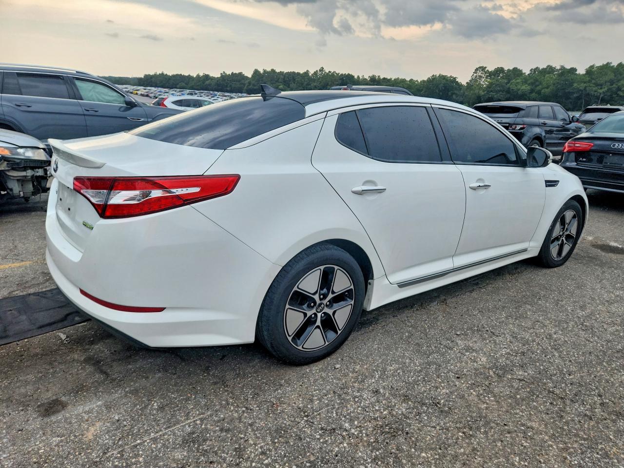 KNAGM4AD2C5031184 · 2012 KIA OPTIMA · 3/12
