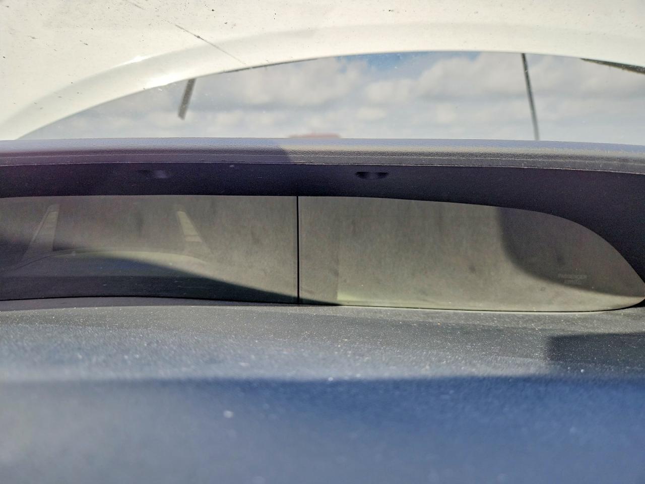 19XFB2F82FE208913 · 2015 HONDA CIVIC · 9/12