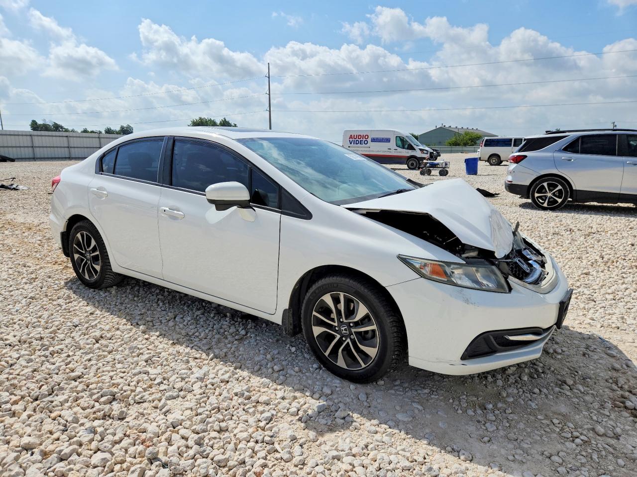 19XFB2F82FE208913 · 2015 HONDA CIVIC · 4/12