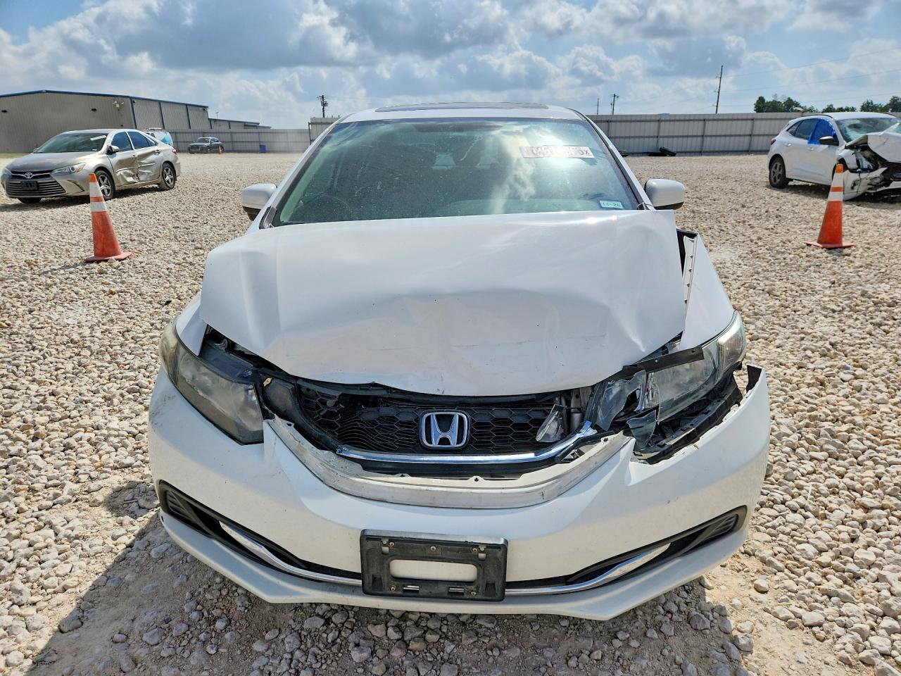 19XFB2F82FE208913 · 2015 HONDA CIVIC · 5/12