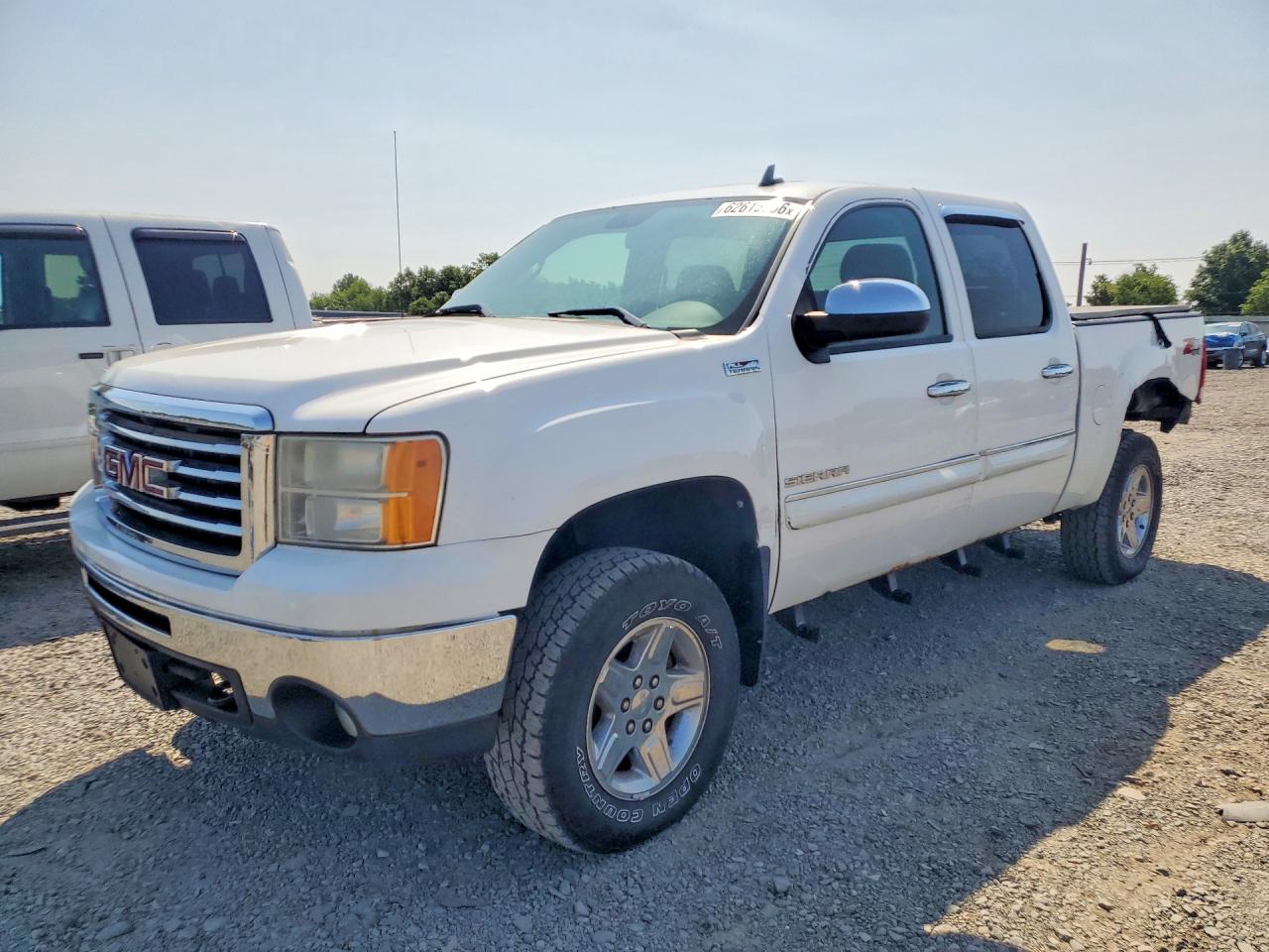 3GTRKWE37AG263221 · 2010 GMC SIERRA