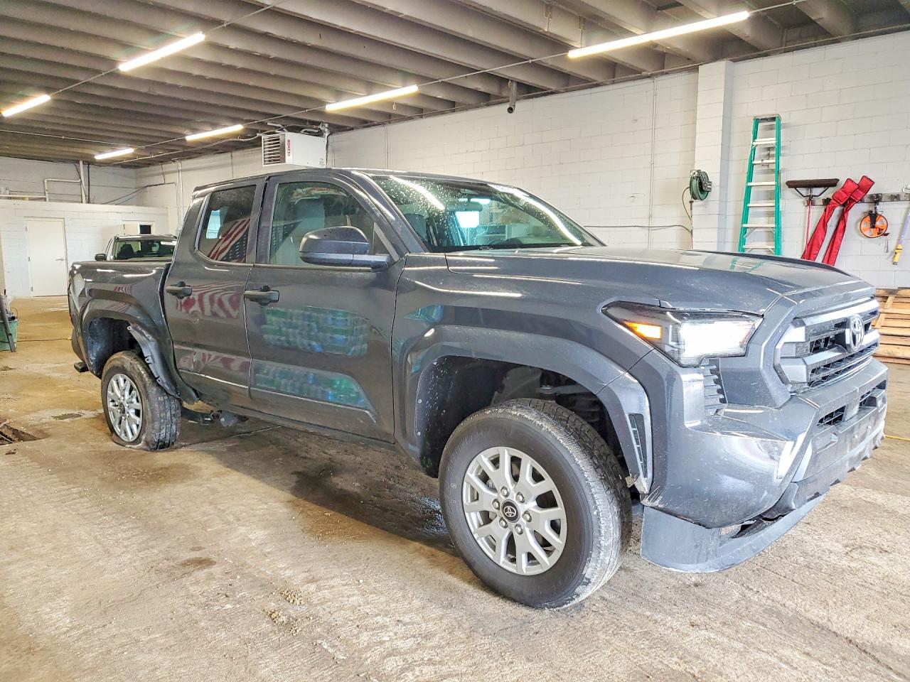 3TYLD5KN4ST016990 · 2025 TOYOTA TACOMA · 4/12