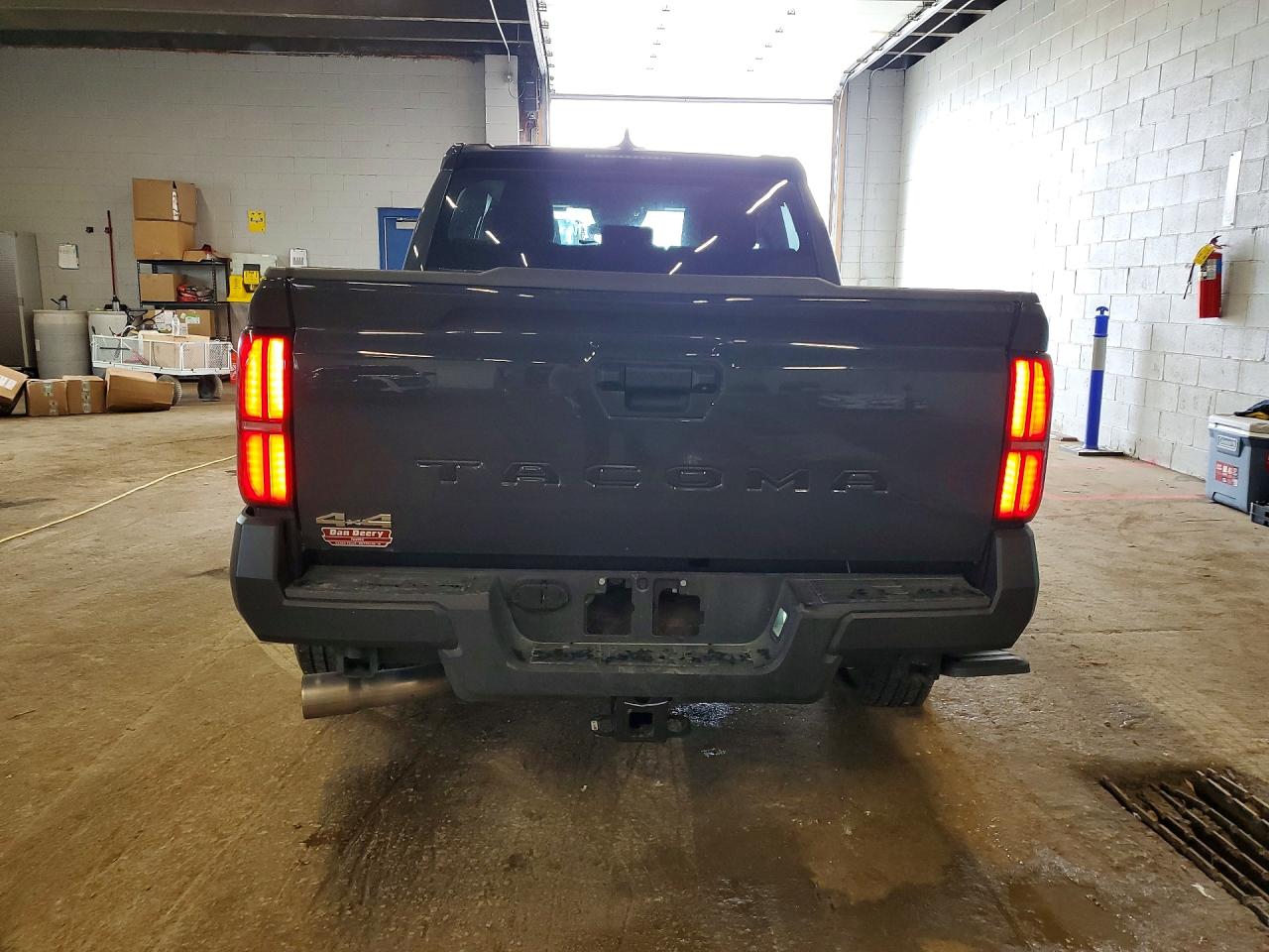 3TYLD5KN4ST016990 · 2025 TOYOTA TACOMA · 6/12