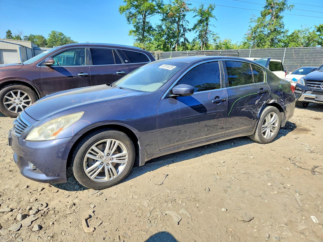 2013 INFINITI G37 SEDAN
