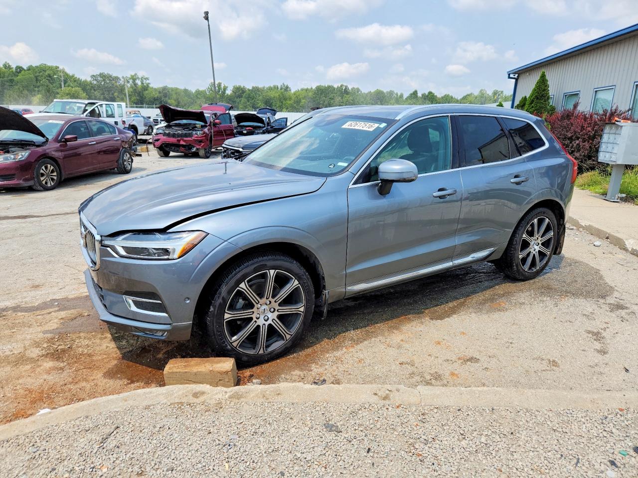 YV4102RL7J1046351 · 2018 VOLVO XC60
