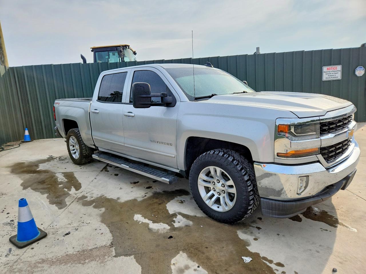3GCUKREC1HG201111 · 2017 CHEVROLET SILVERADO · 4/12