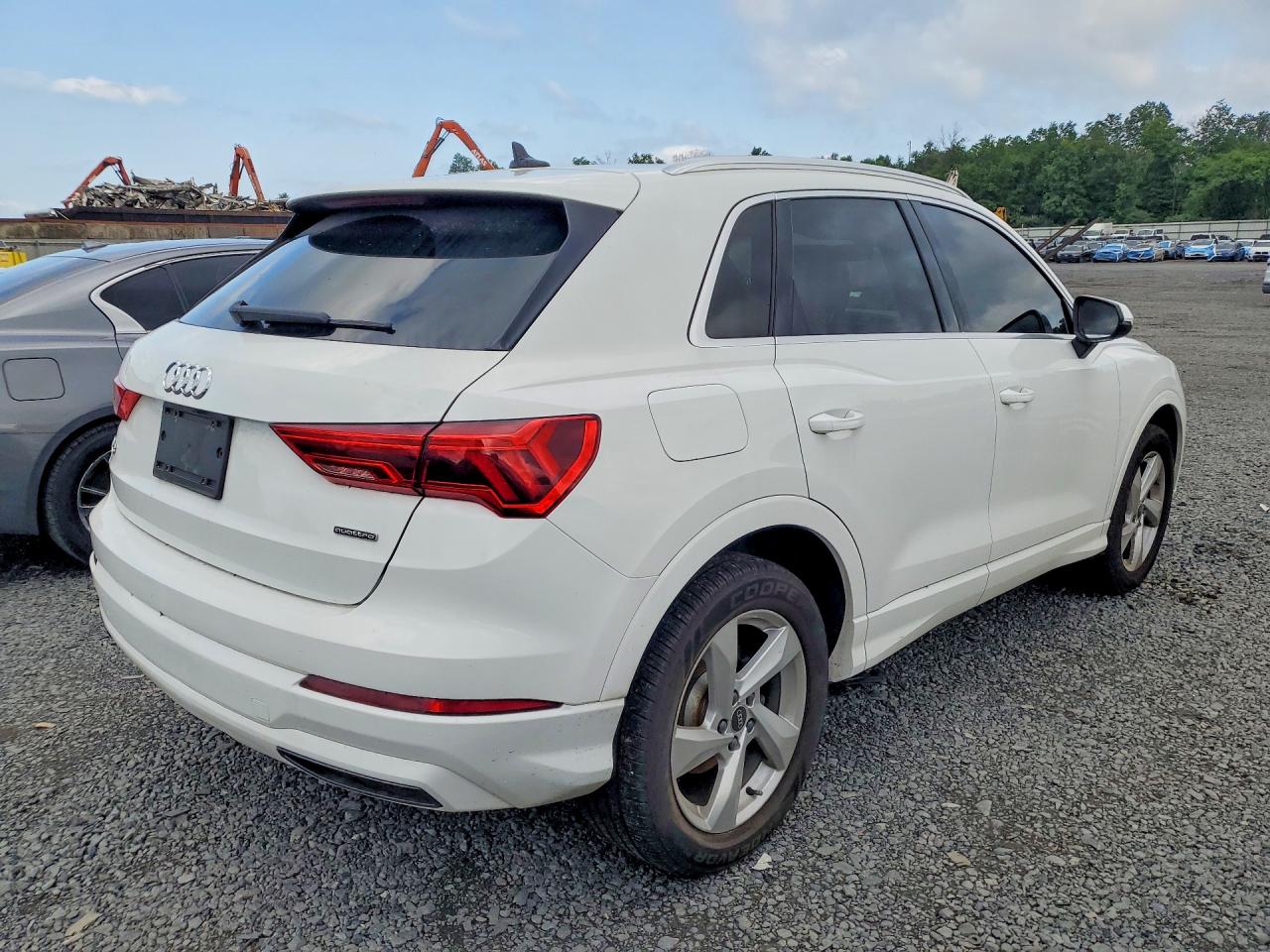 WA1AUCF35M1089358 · 2021 AUDI Q3 · 3/13