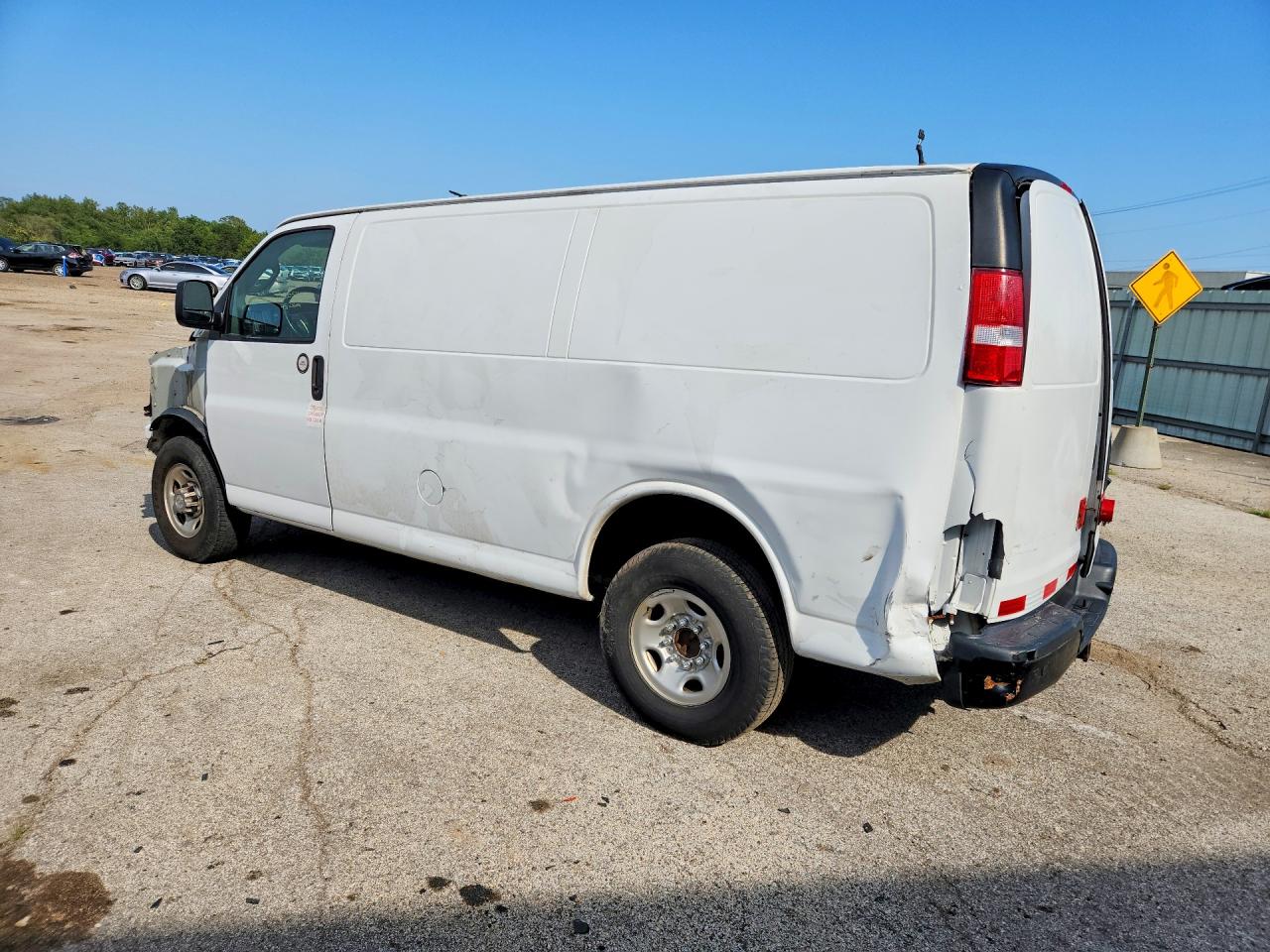 1GCWGAFF0H1278099 · 2017 CHEVROLET EXPRESS G2500 · 2/12