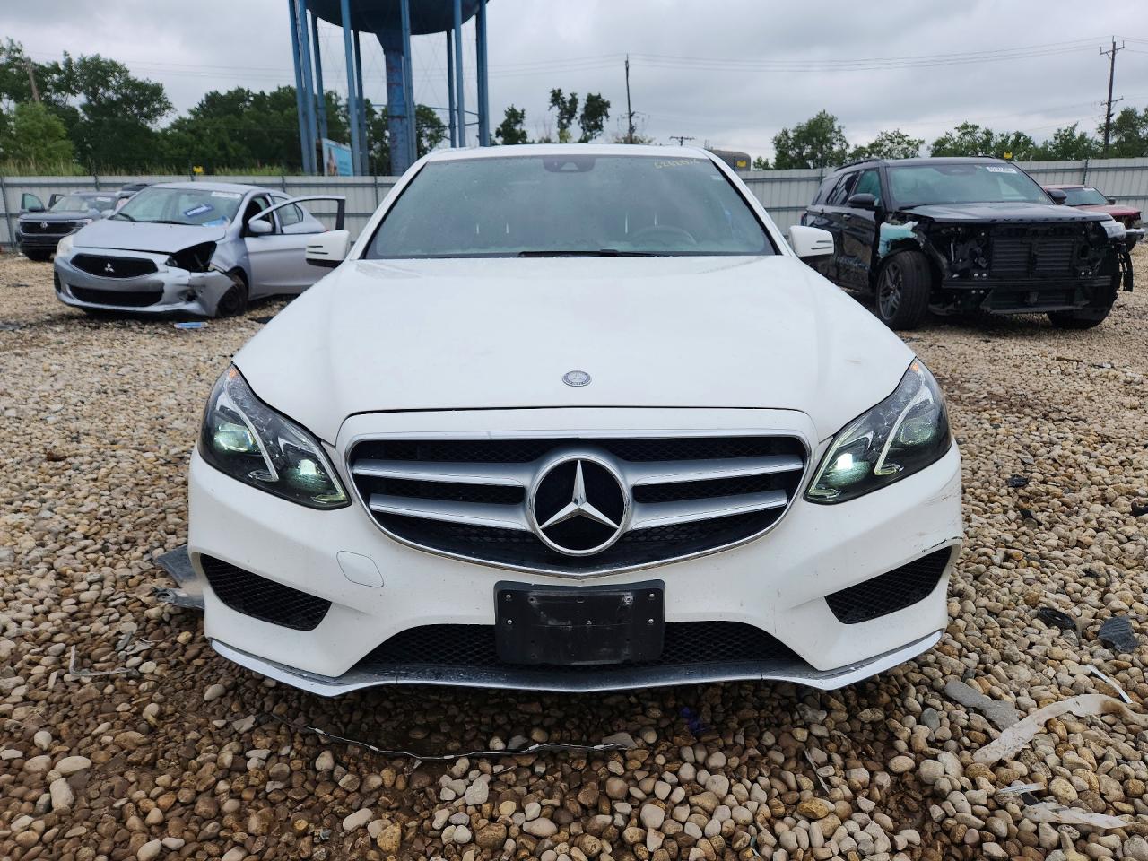 WDDHF8JB4GB246795 · 2016 MERCEDES-BENZ E · 5/12