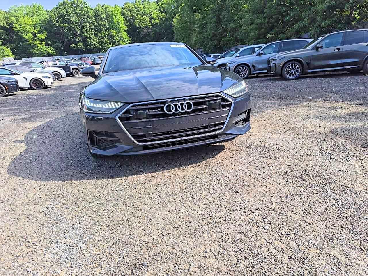 WAUR2BF2XNN041104 · 2022 AUDI A7 · 5/14