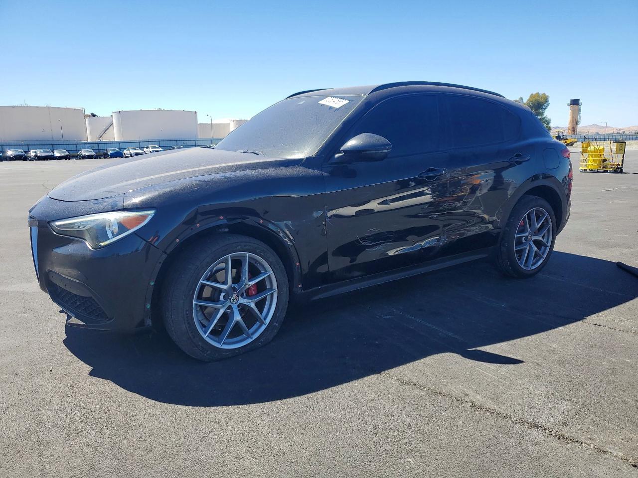 2018 ALFA ROMEO STELVIO