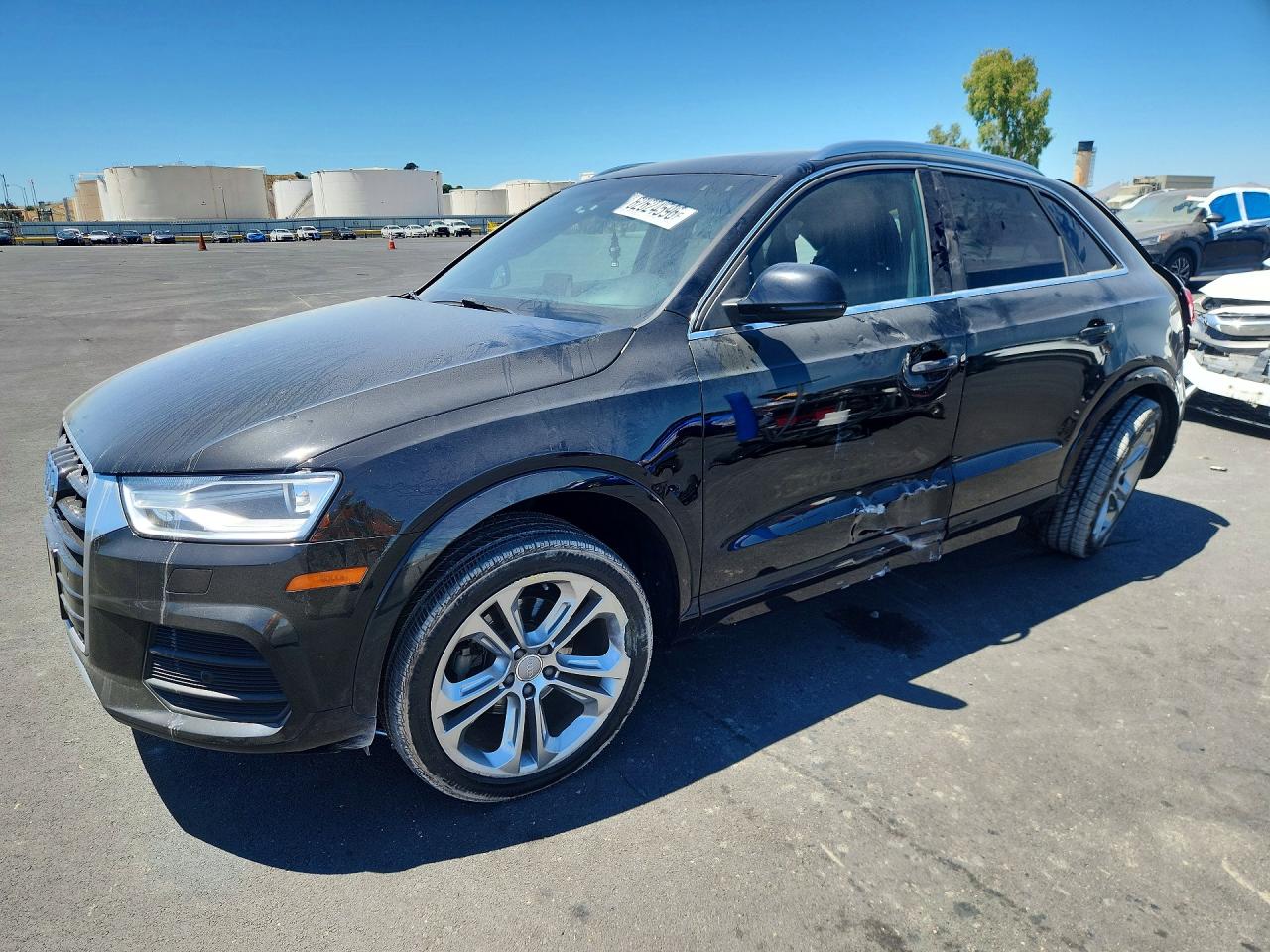 WA1EFCFS8GR020981 · 2016 AUDI Q3