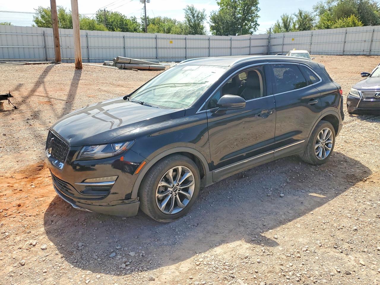 5LMCJ2C93KUL09255 · 2019 LINCOLN MKC