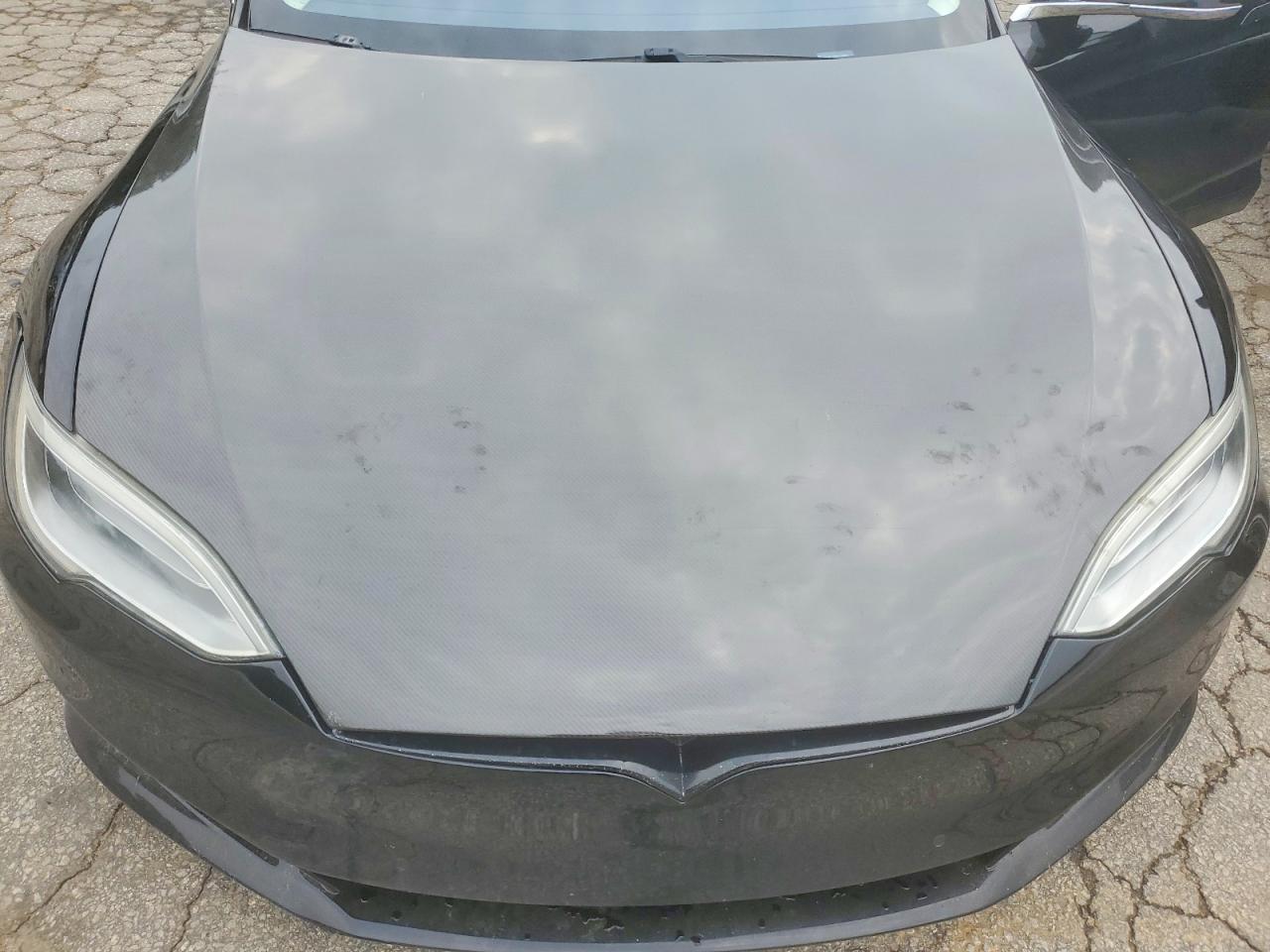 5YJSA1E2XHF189680 · 2017 TESLA MODEL S · 11/12