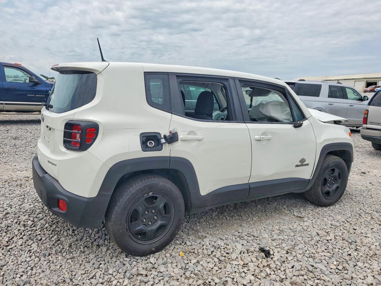 ZACNJAAB1LPL01297 · 2020 JEEP RENEGADE · 3/12