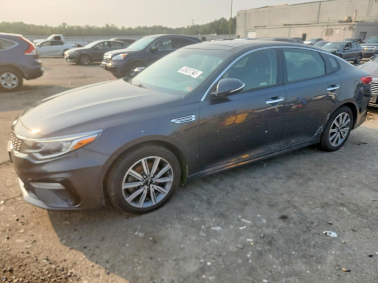 5XXGT4L32KG325298 · 2019 KIA OPTIMA