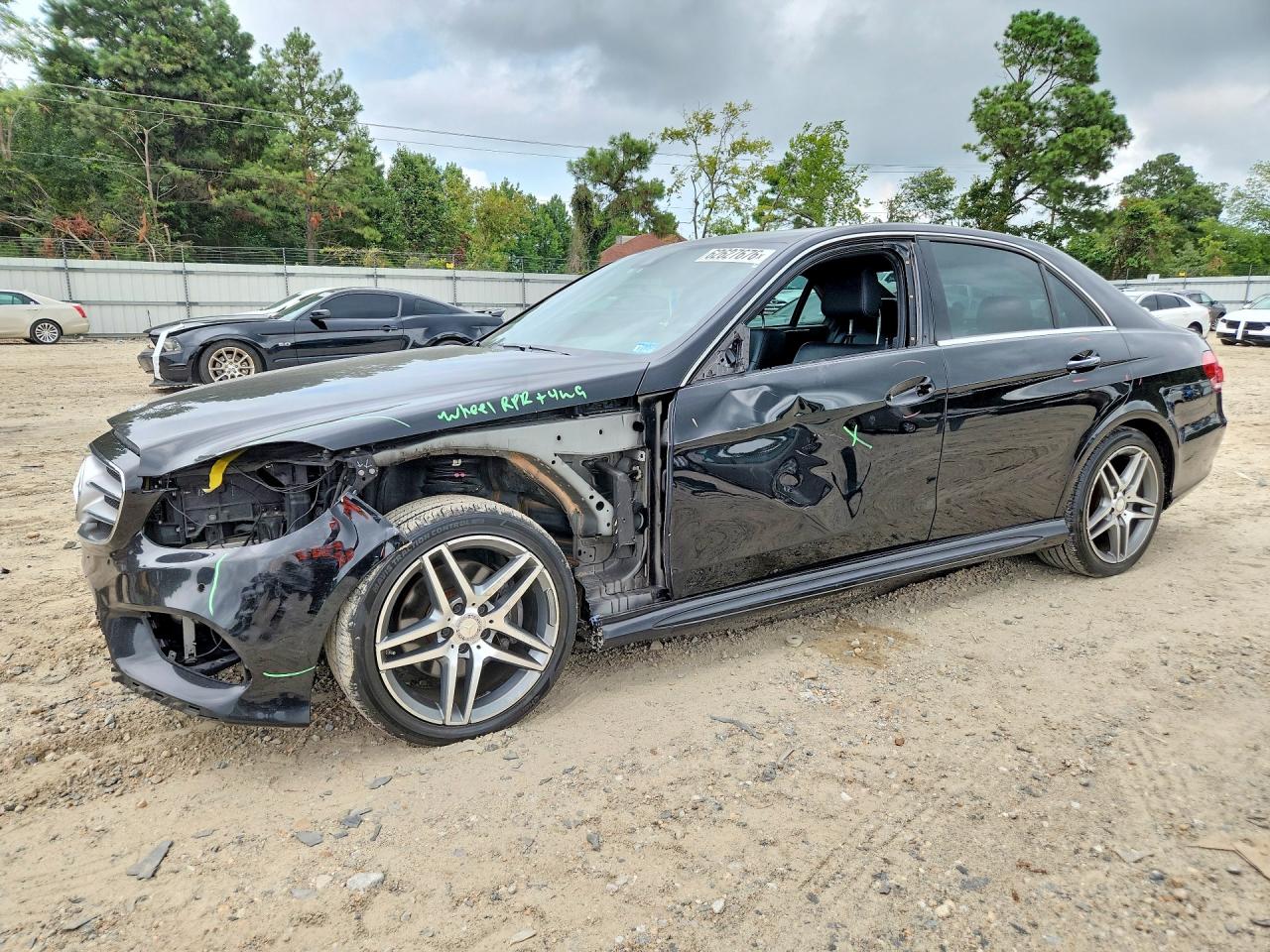 WDDHF8JB8FB108319 · 2015 MERCEDES-BENZ E