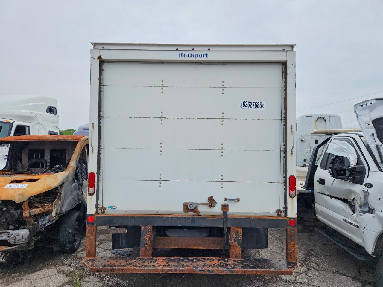 1FDWE3FS5HDC01088 · 2017 FORD E350 · 6/13
