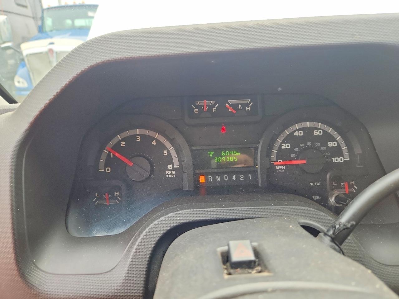 1FDWE3FS5HDC01088 · 2017 FORD E350 · 9/13