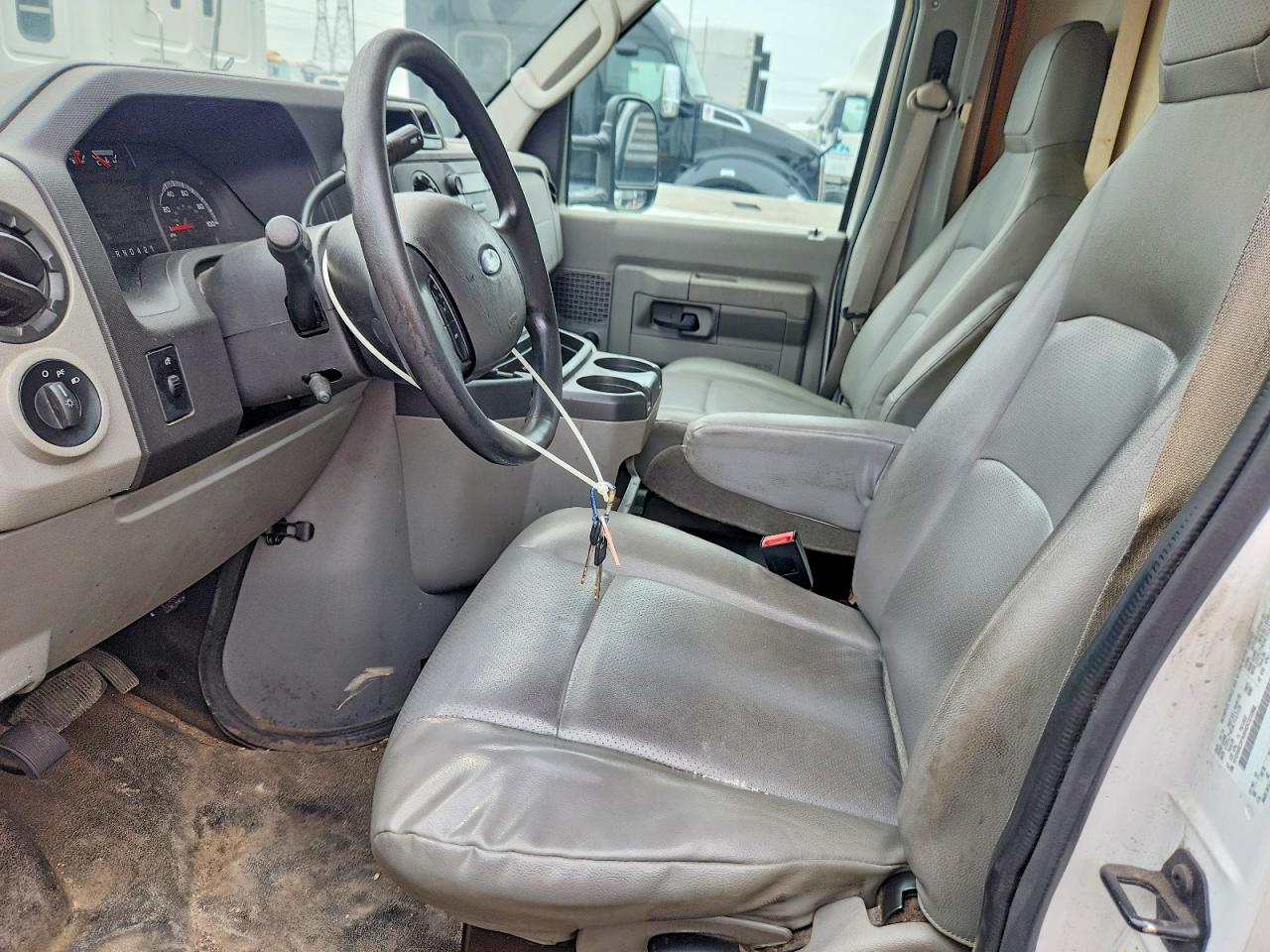 1FDWE3FS5HDC01088 · 2017 FORD E350 · 7/13