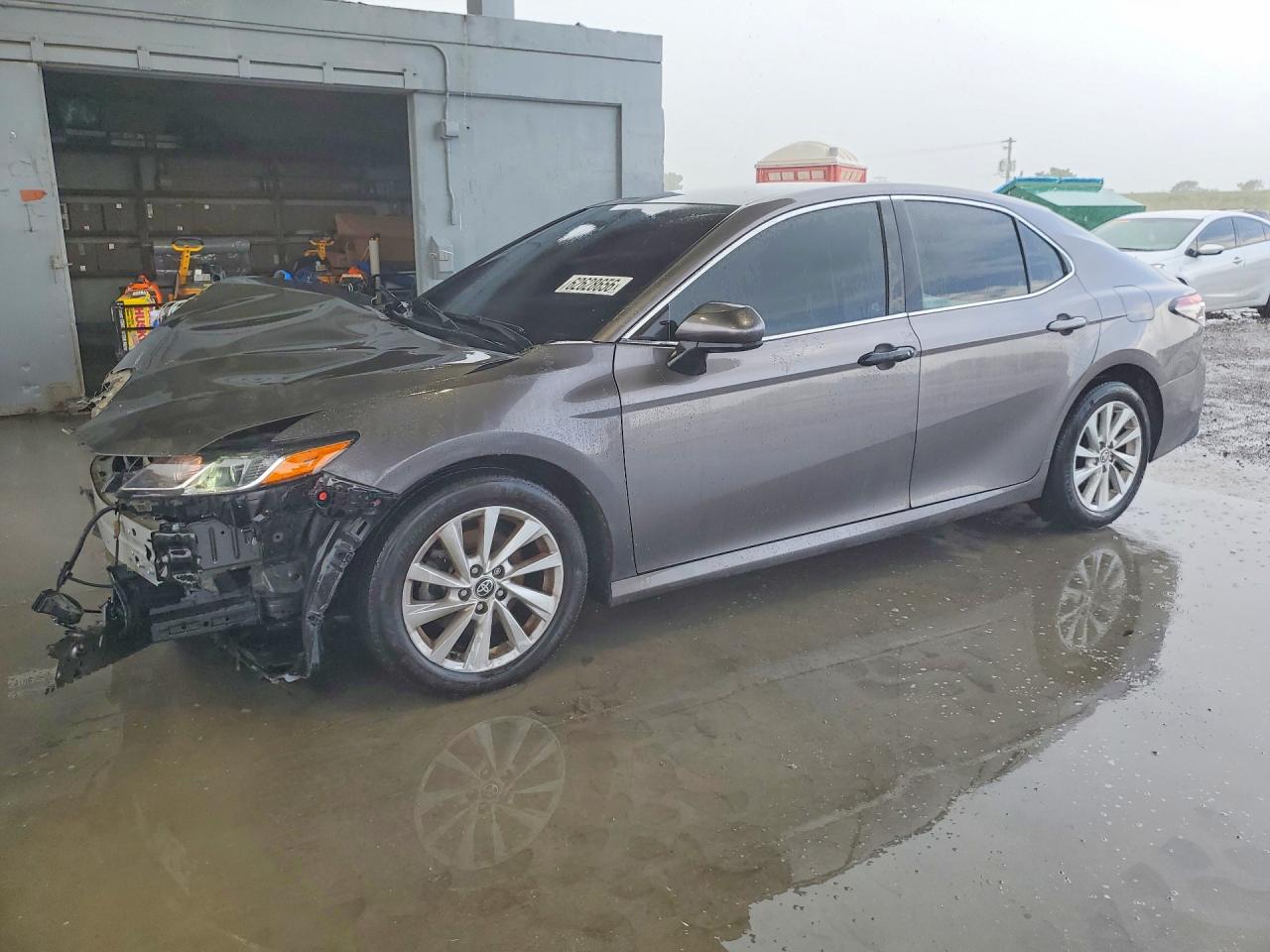 4T1C11AK5NU688282 · 2022 TOYOTA CAMRY