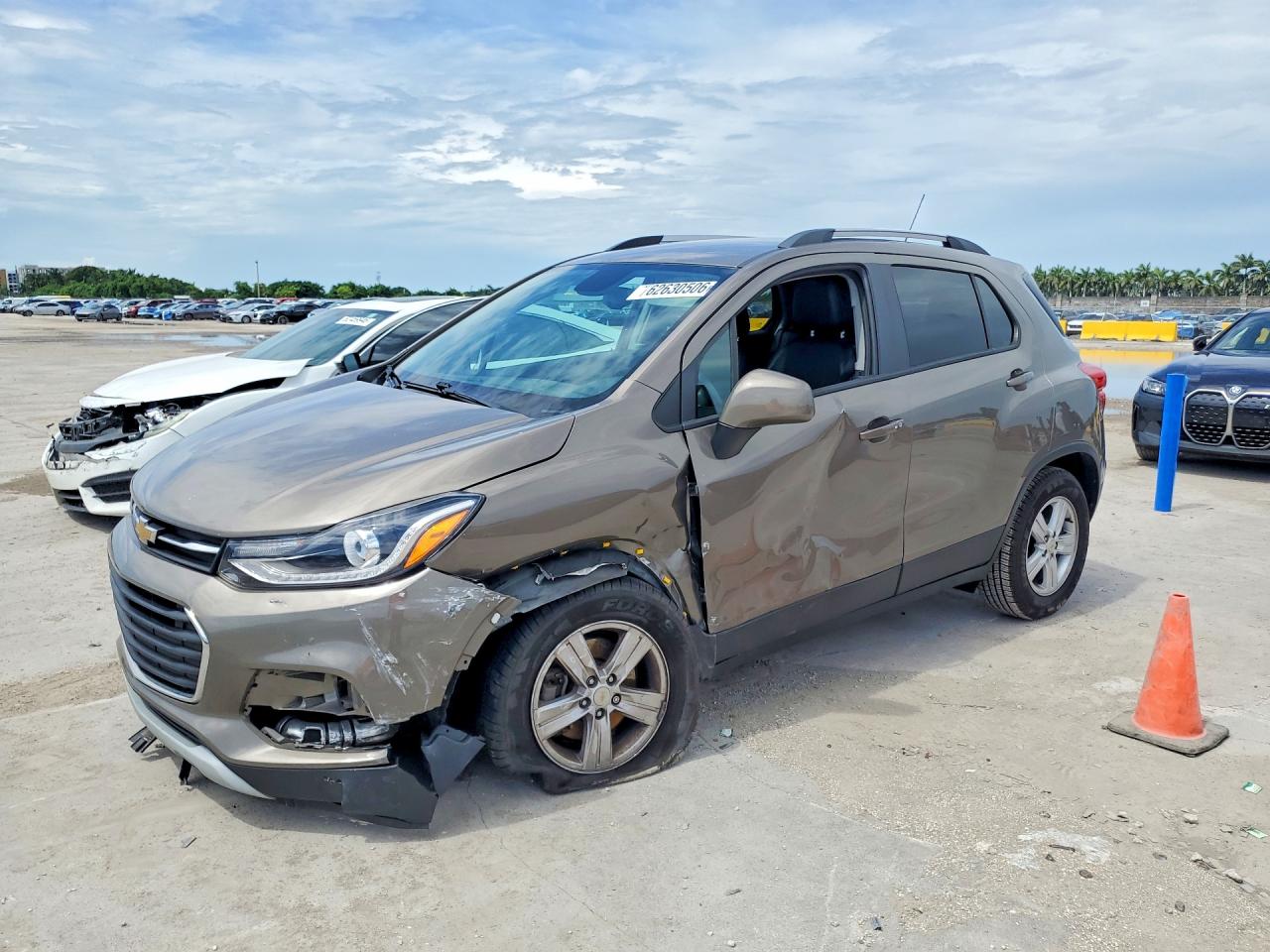 KL7CJLSMXNB501028 · 2022 CHEVROLET TRAX