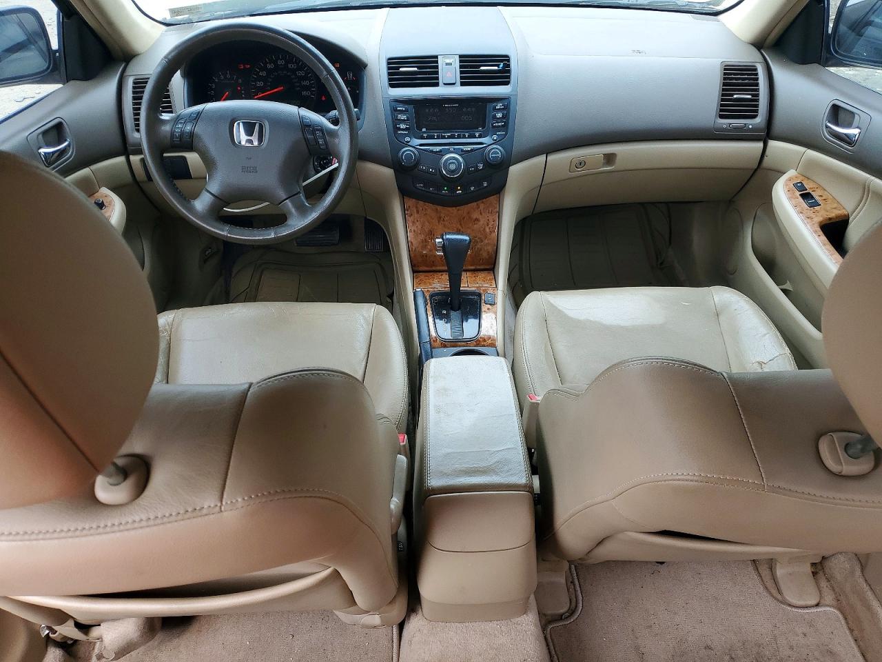 1HGCM56885A016588 · 2005 HONDA ACCORD · 8/12