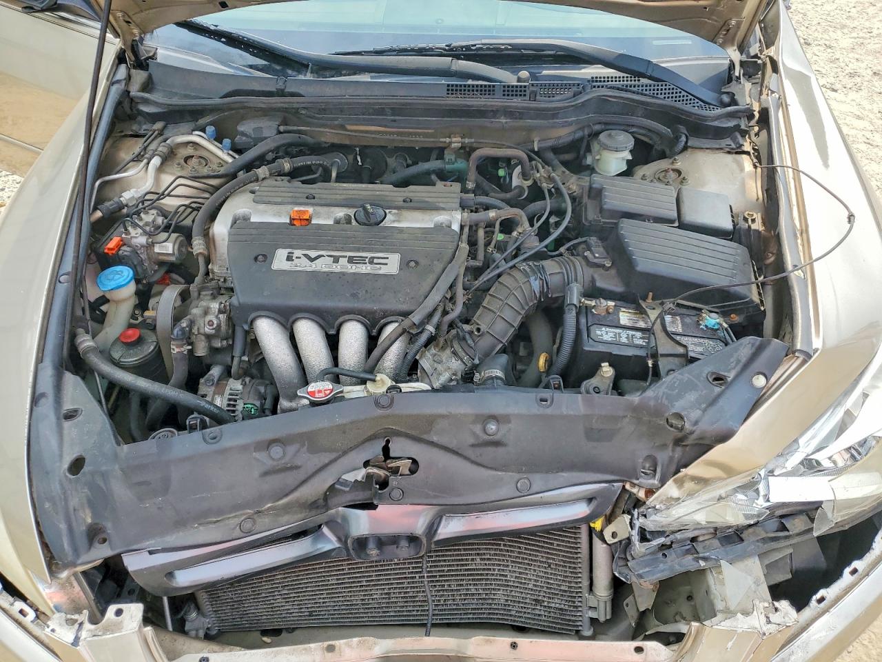 1HGCM56885A016588 · 2005 HONDA ACCORD · 11/12