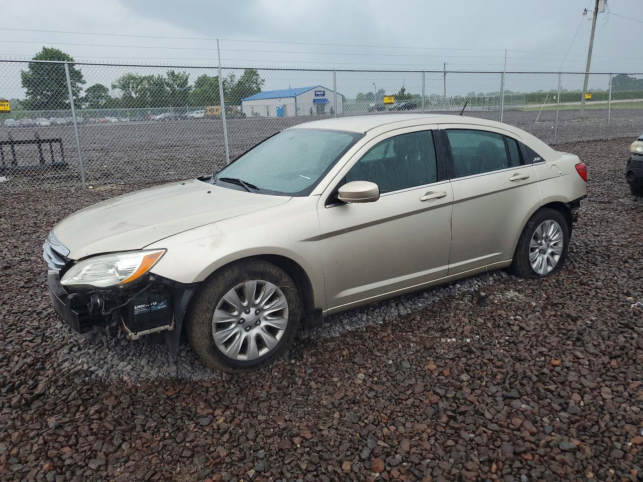 1C3CCBAB3EN211983 · 2014 CHRYSLER 200