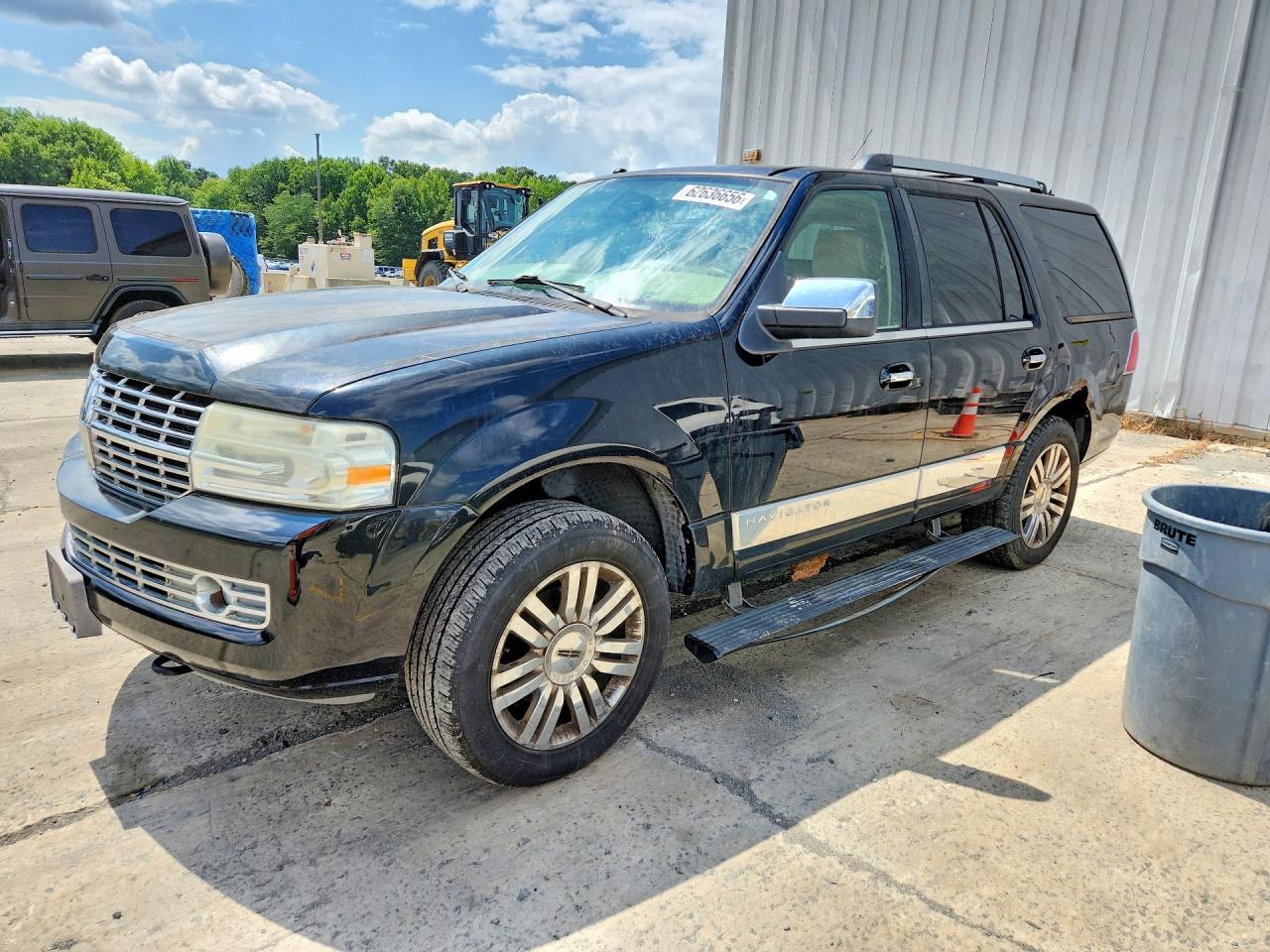 5LMFU28527LJ05375 · 2007 LINCOLN NAVIGATOR