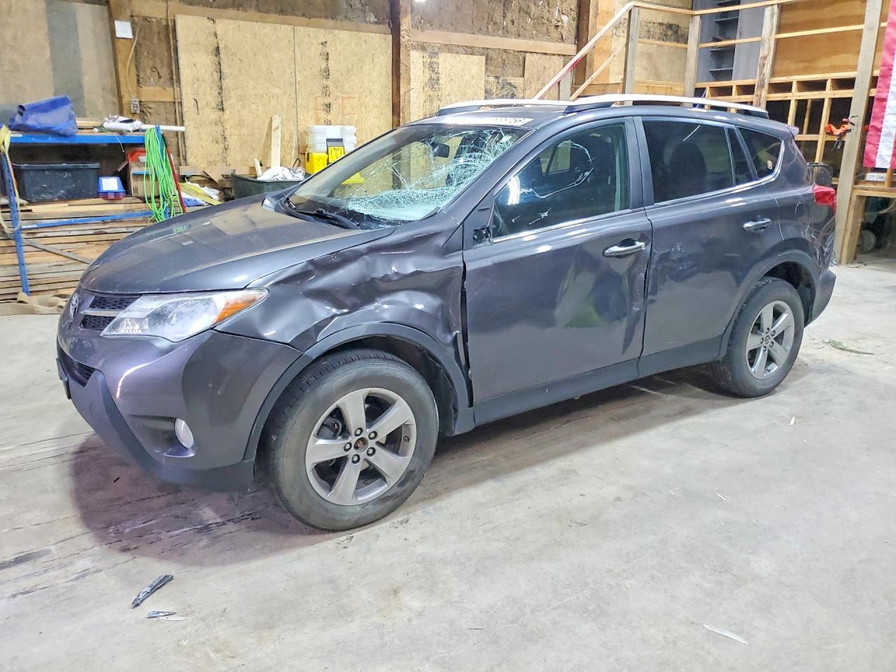 2T3RFREV1FW283026 · 2015 TOYOTA RAV4