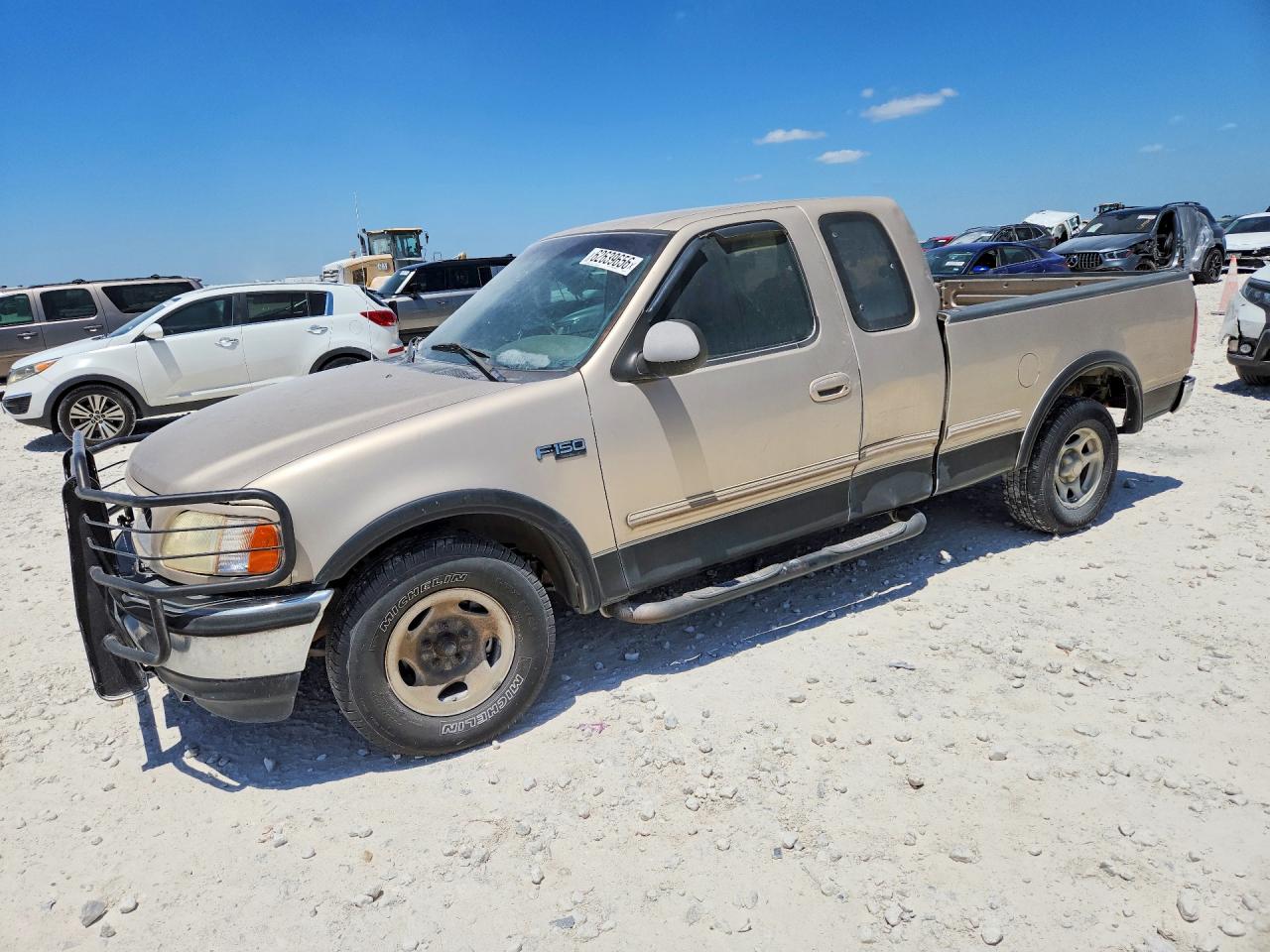 1FTDX1768VKD35371 · 1997 FORD F150