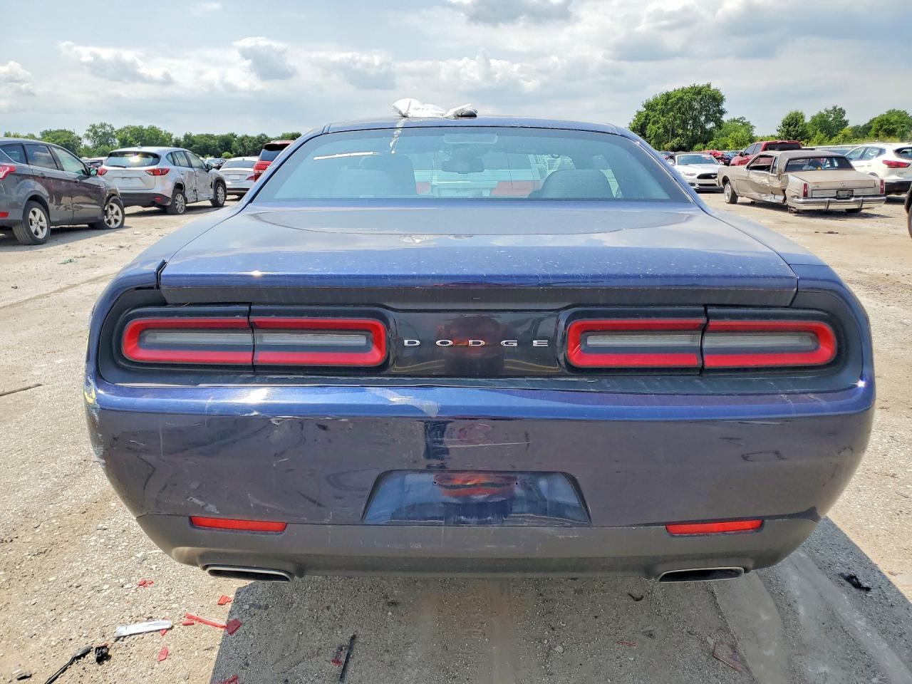 2C3CDZAG3GH285126 · 2016 DODGE CHALLENGER · 6/12