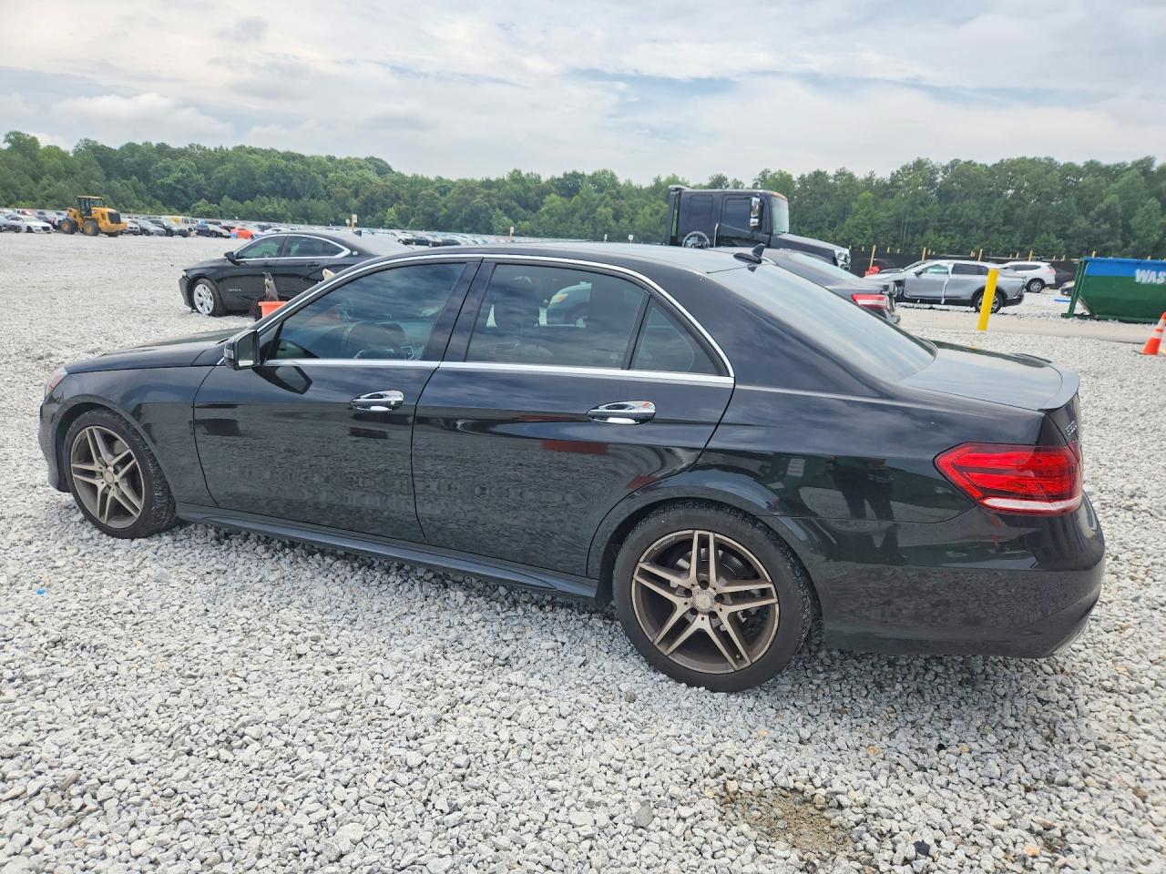 WDDHF5KBXGB177057 · 2016 MERCEDES-BENZ E · 2/12
