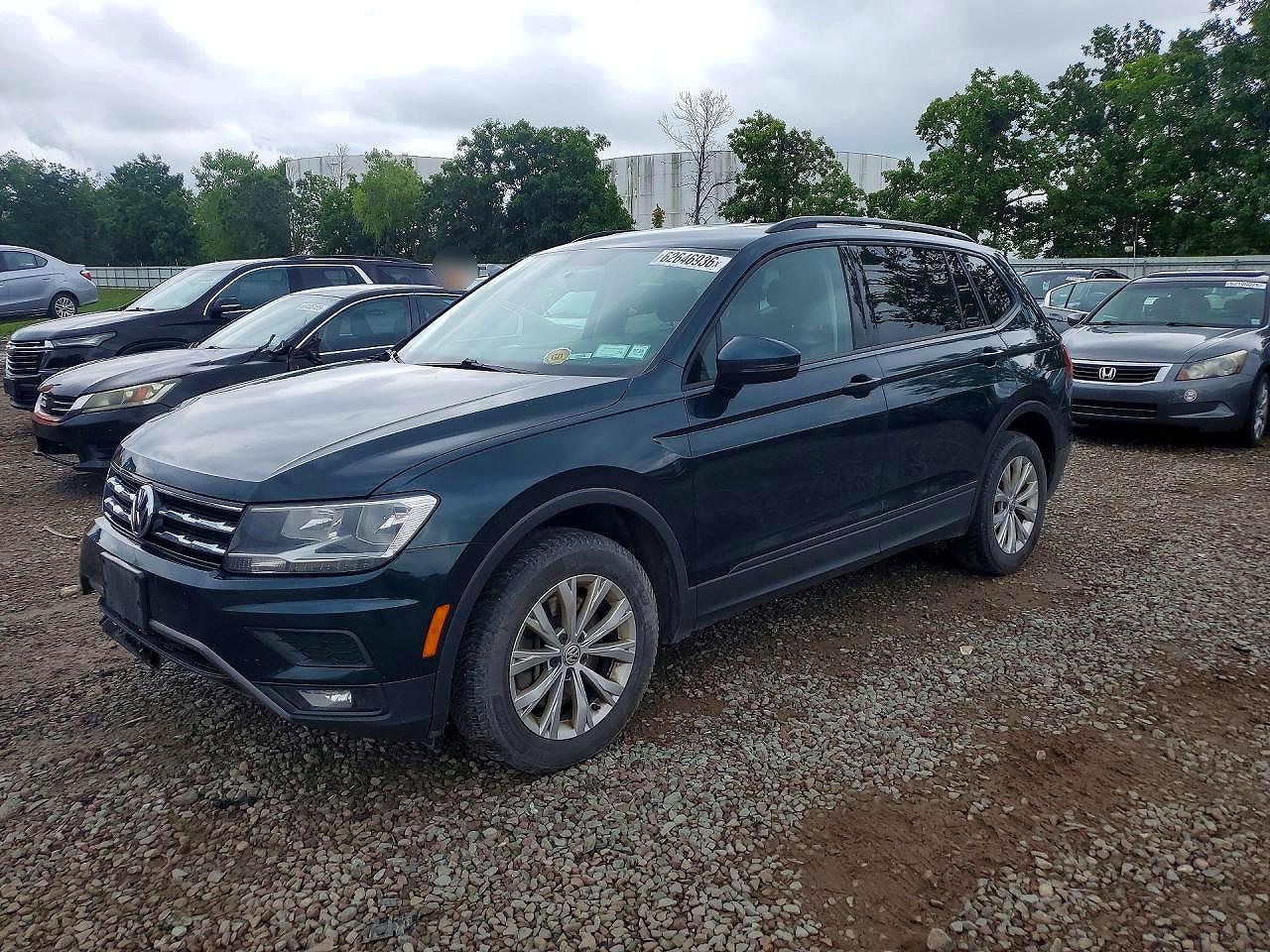 3VV0B7AX9JM014543 · 2018 VOLKSWAGEN TIGUAN