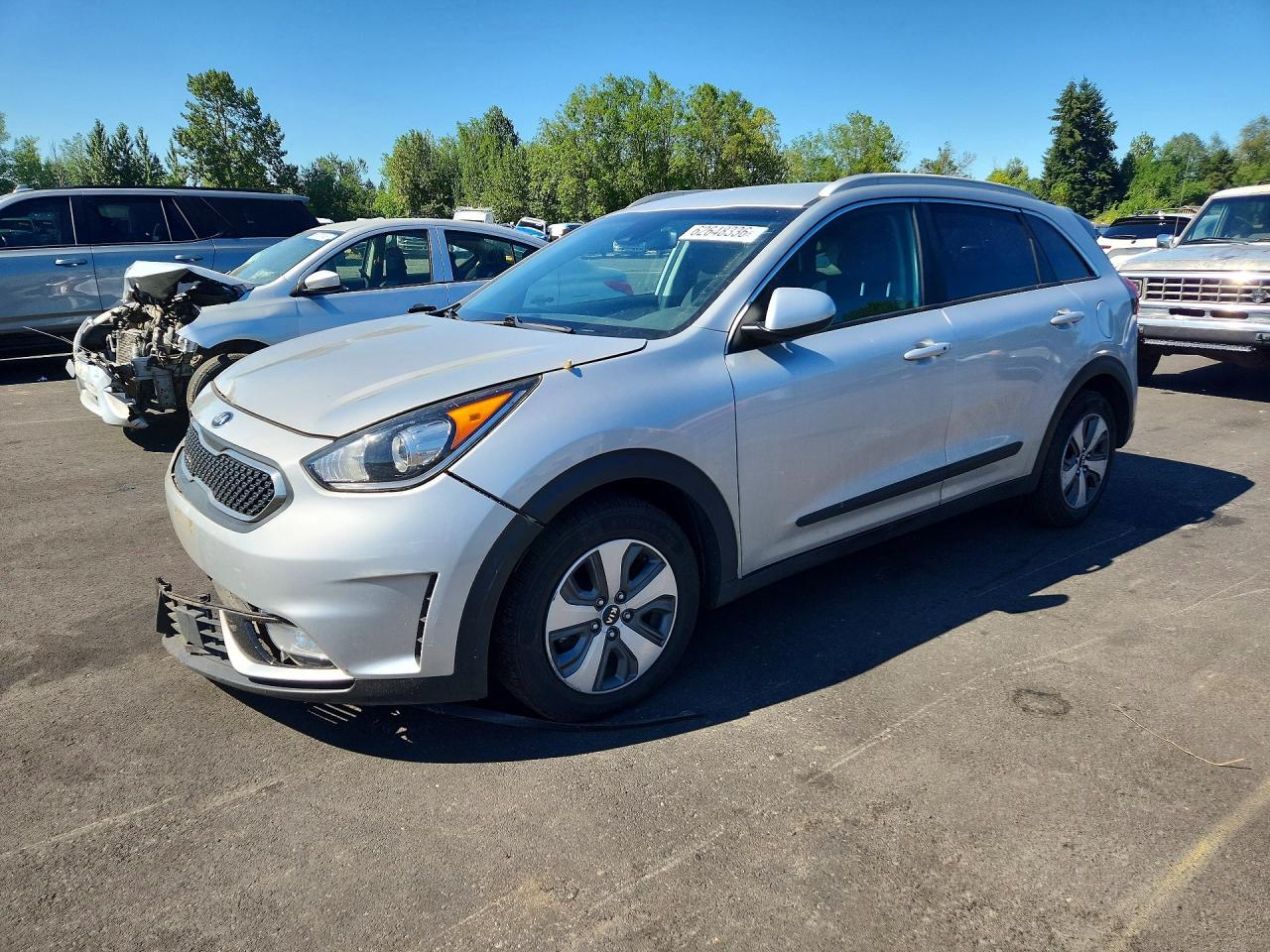 KNDCB3LC4J5132665 · 2018 KIA NIRO