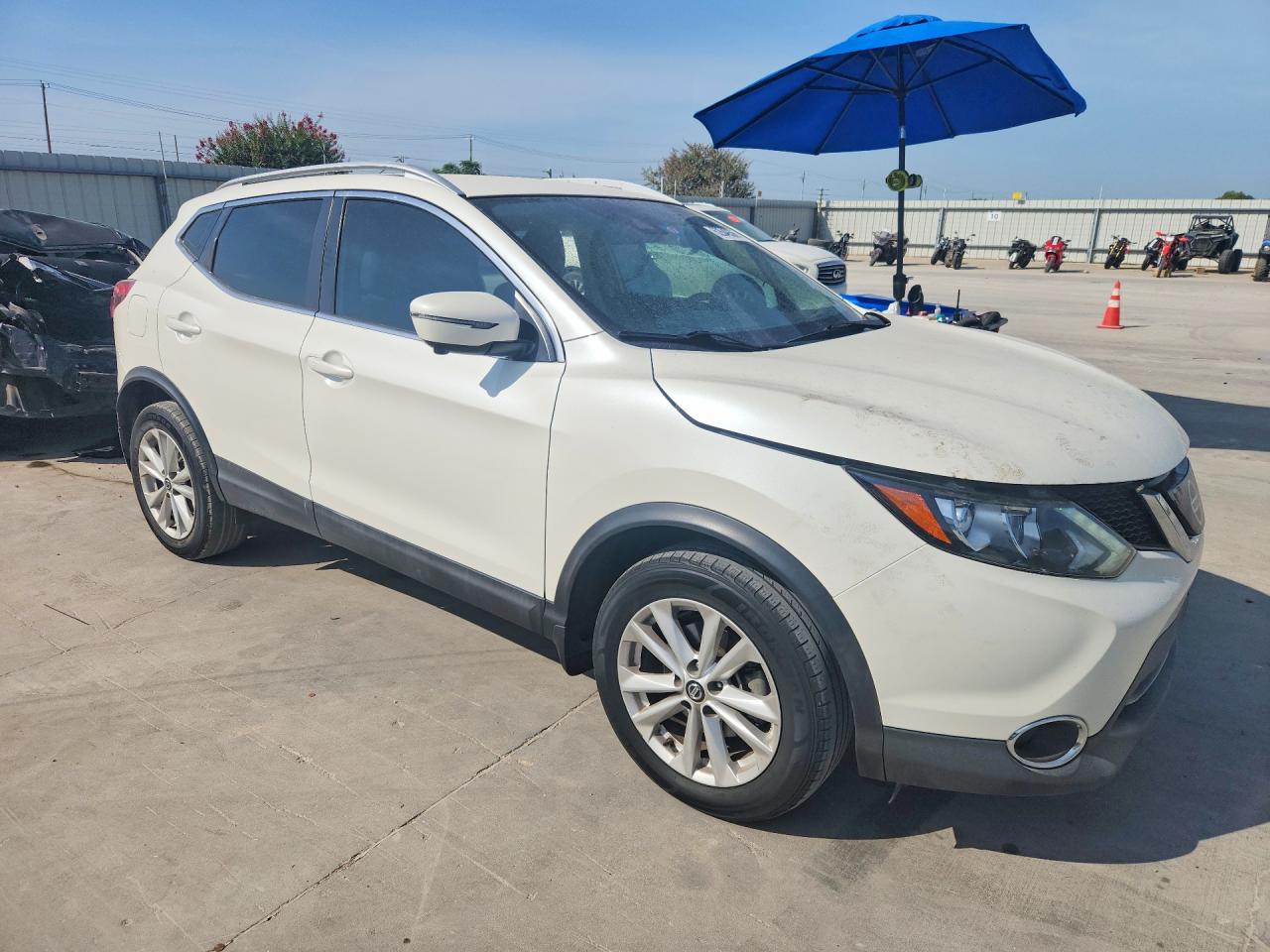 JN1BJ1CR2KW627971 · 2019 NISSAN ROGUE SPORT · 4/13