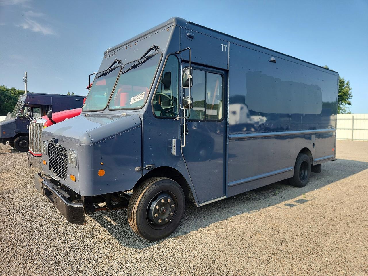 4UZAC2GA3MCMM9727 · 2021 FREIGHTLINER MT45 CHASSIS