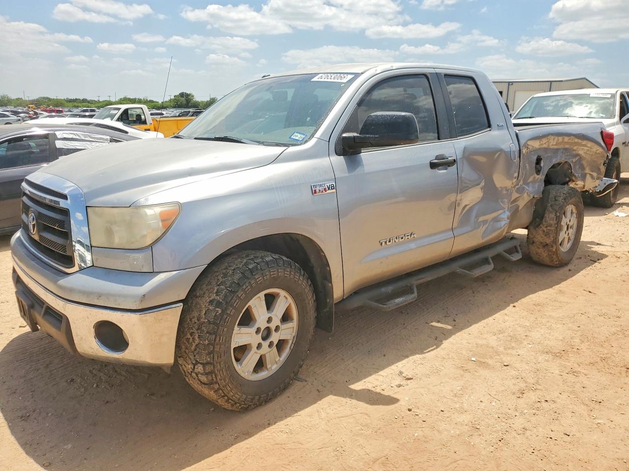 5TFUW5F10CX245826 · 2012 TOYOTA TUNDRA
