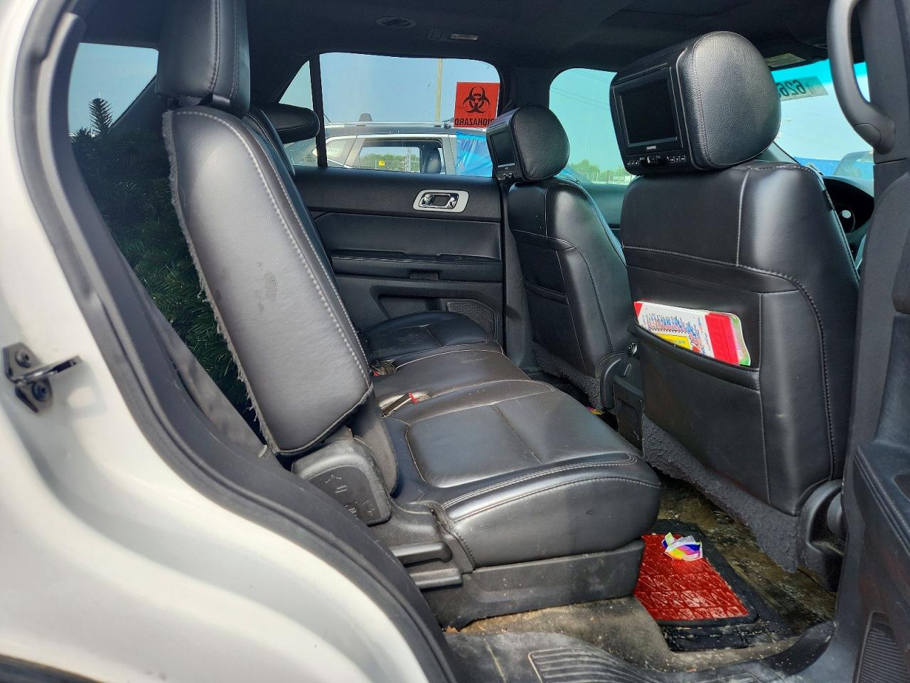 1FM5K8D84FGB67245 · 2015 FORD EXPLORER · 11/13