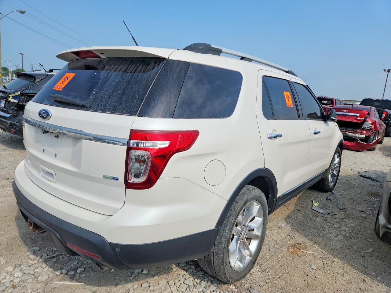 1FM5K8D84FGB67245 · 2015 FORD EXPLORER · 3/13