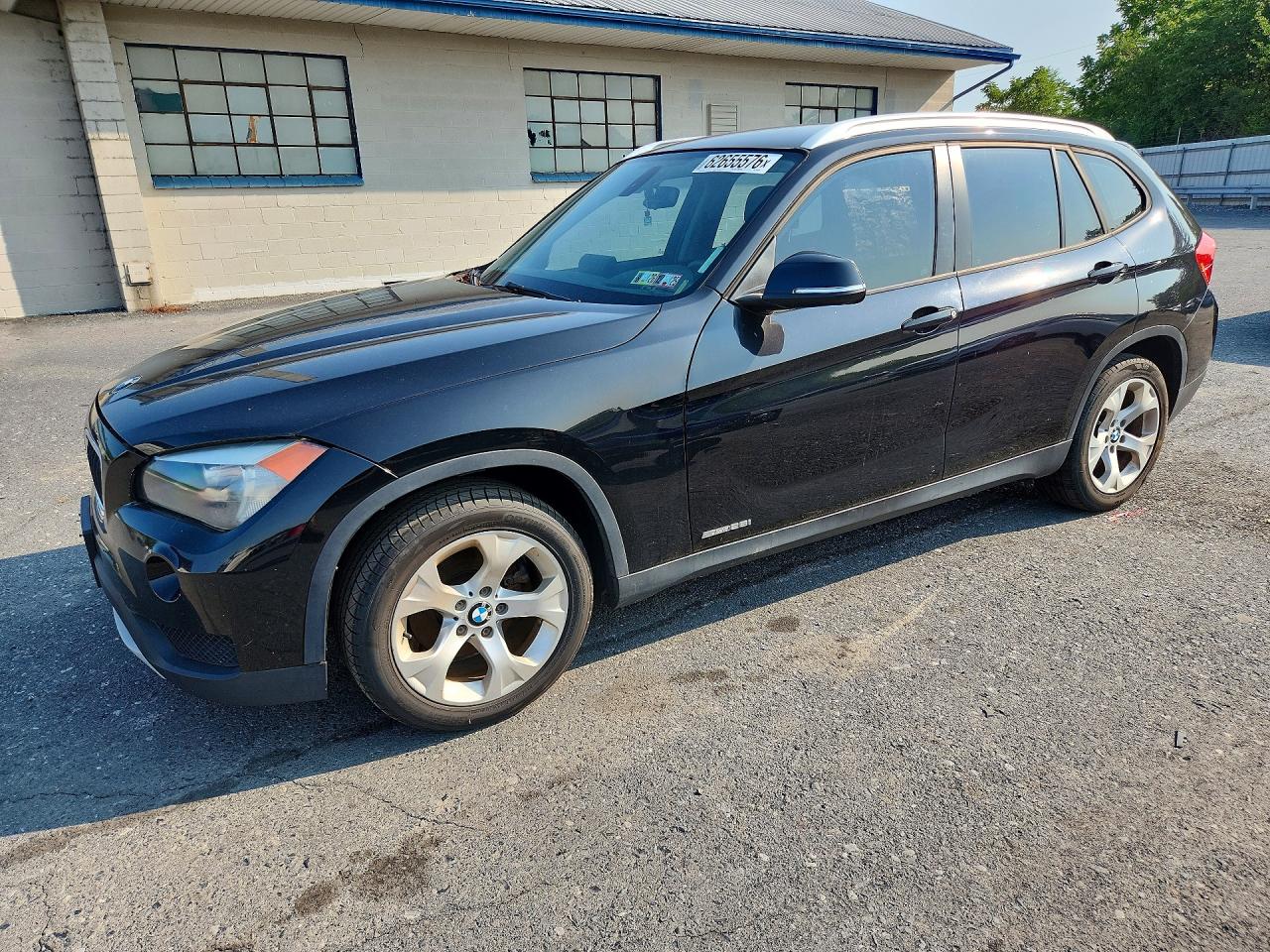 WBAVM1C52EVW50298 · 2014 BMW X1