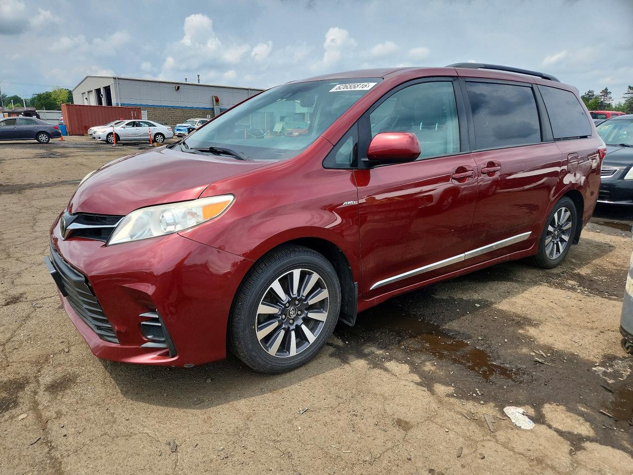 2019 TOYOTA SIENNA