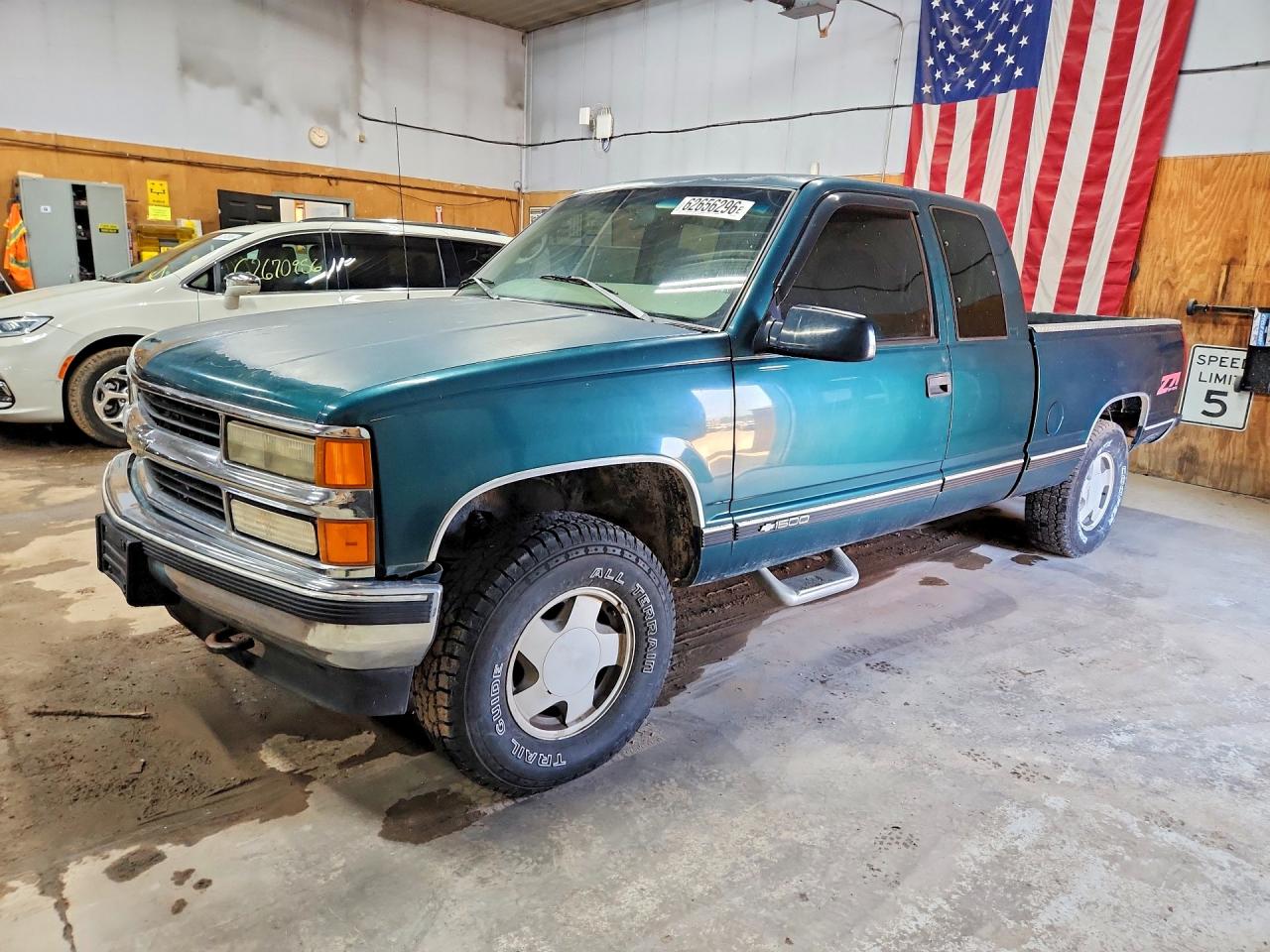 1GCEK19R5VE110396 · 1997 CHEVROLET GMT-400