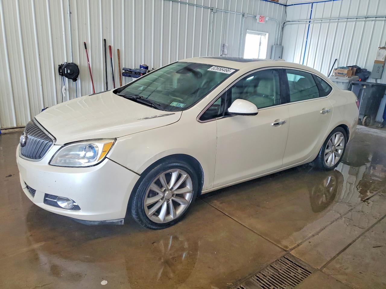 1G4PS5SK3G4154396 · 2016 BUICK VERANO