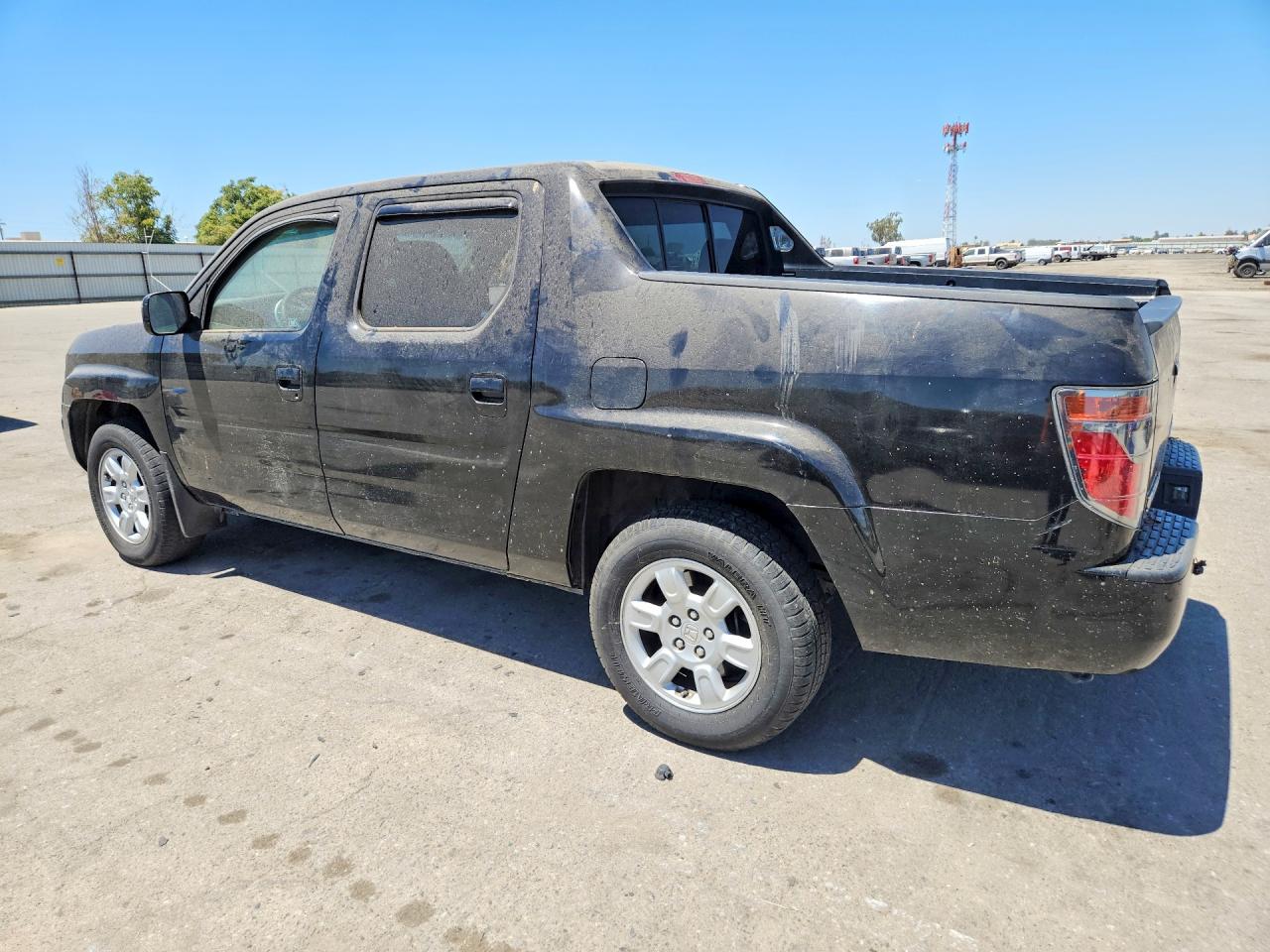 2HJYK16516H523615 · 2006 HONDA RIDGELINE · 2/12