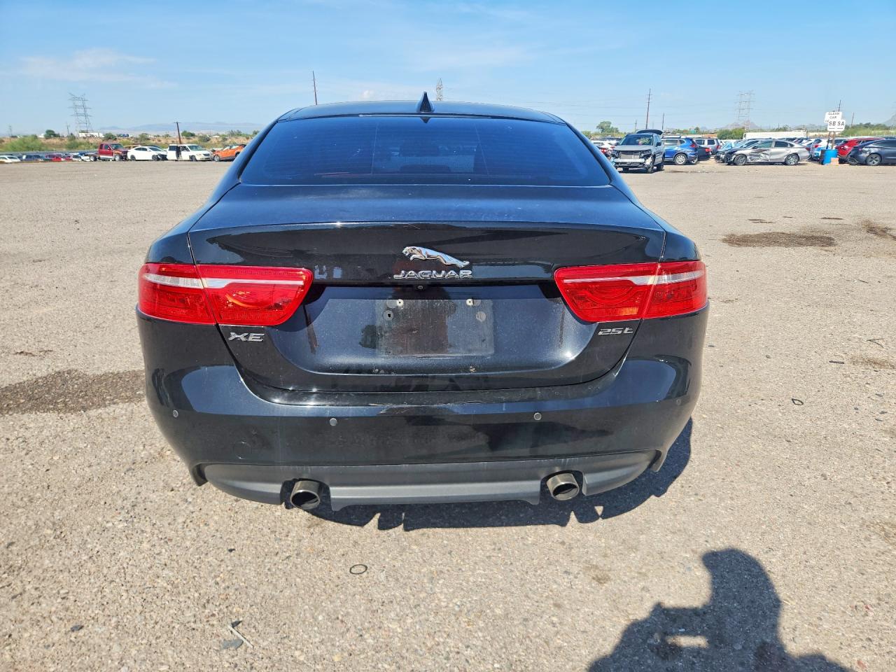 SAJAE4FX8JCP25638 · 2018 JAGUAR XE · 6/12